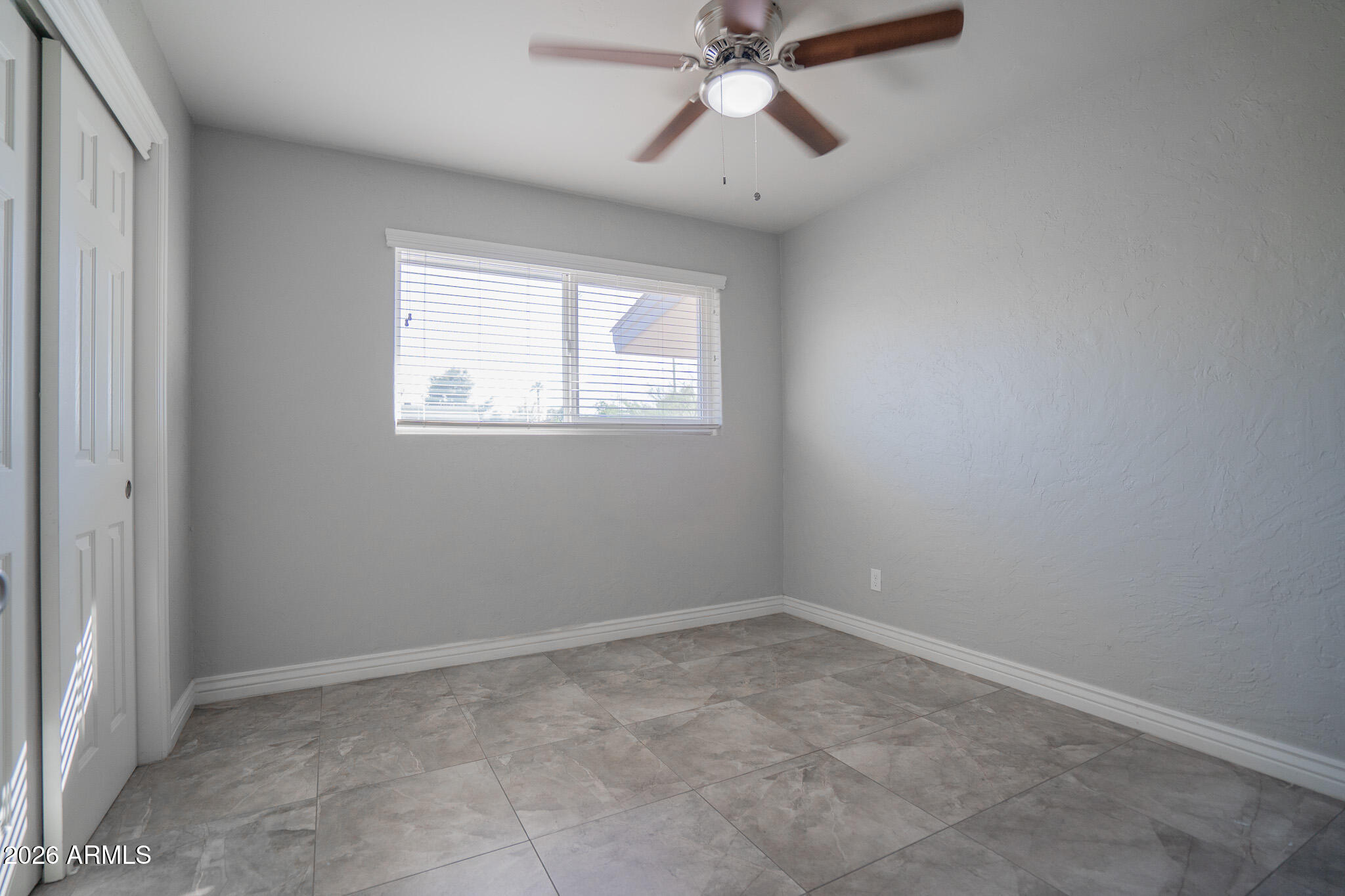 1008 E Citrus Way