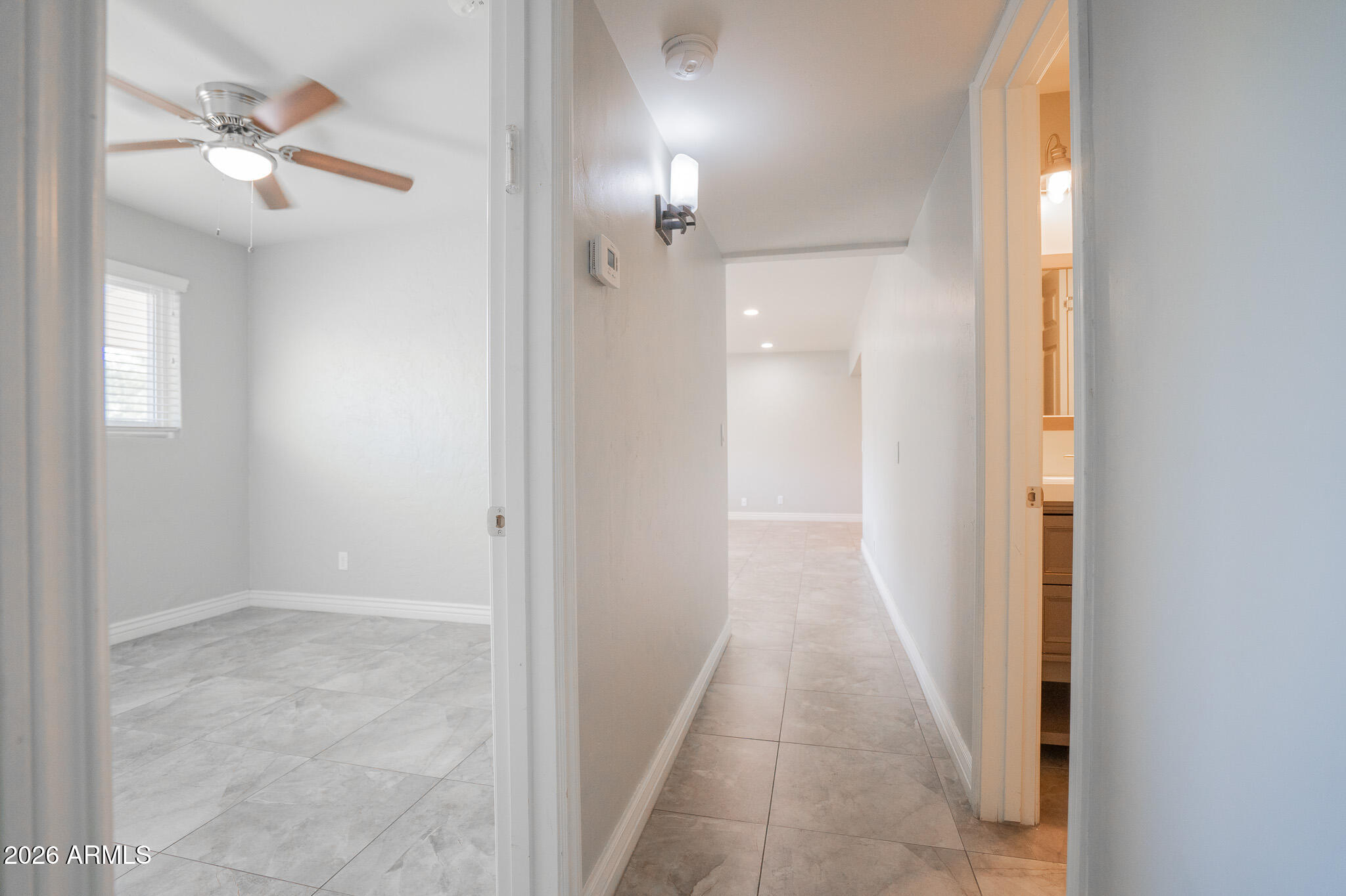 1008 E Citrus Way