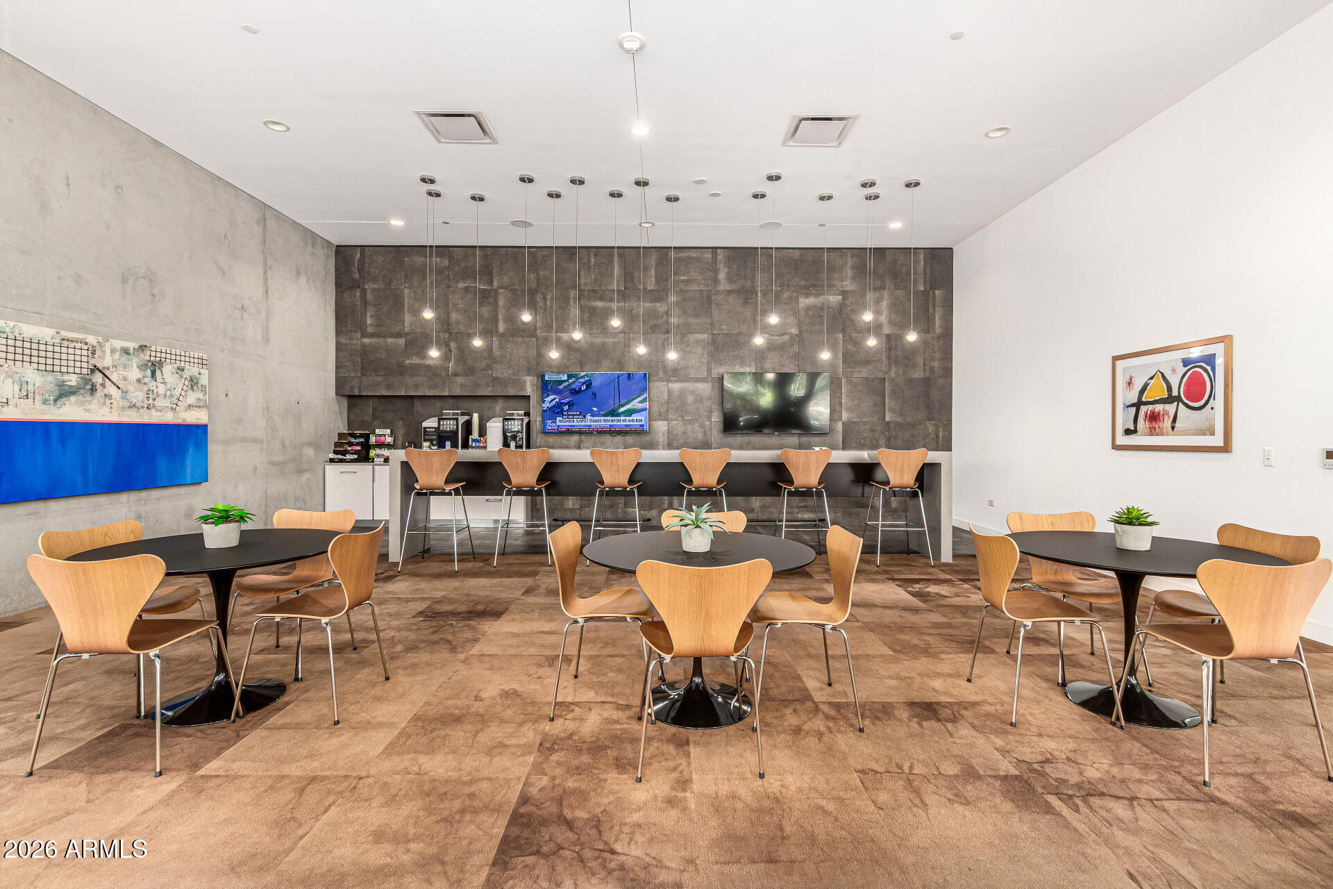 7120 E KIERLAND Boulevard 718