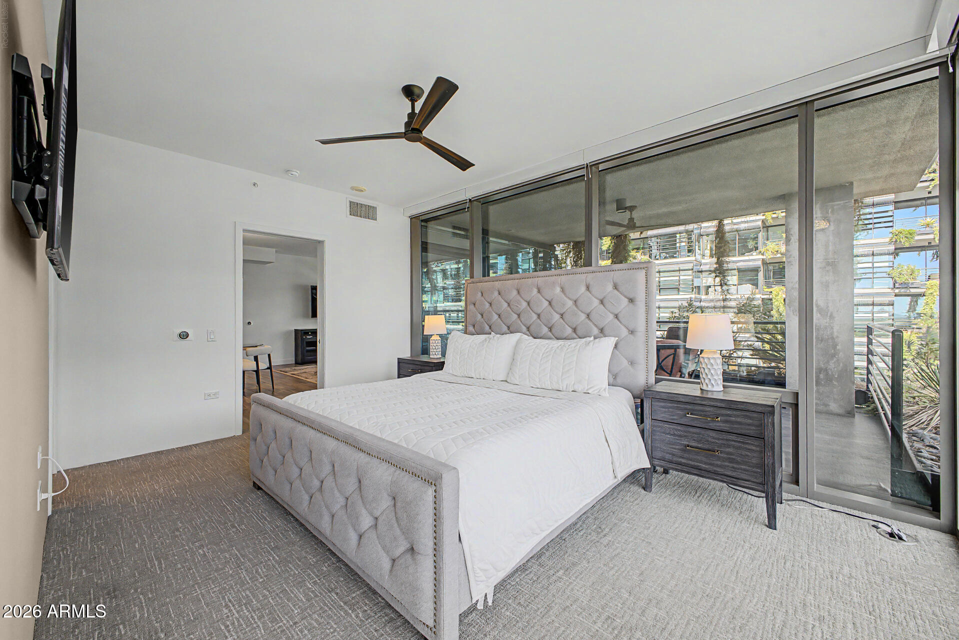 7120 E KIERLAND Boulevard 718