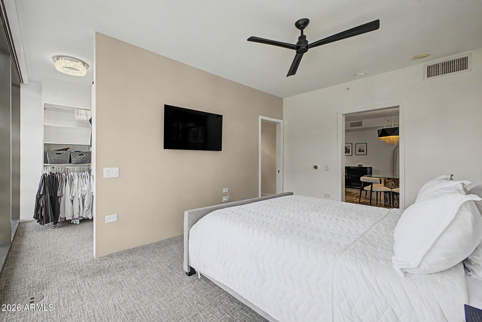 7120 E KIERLAND Boulevard 718