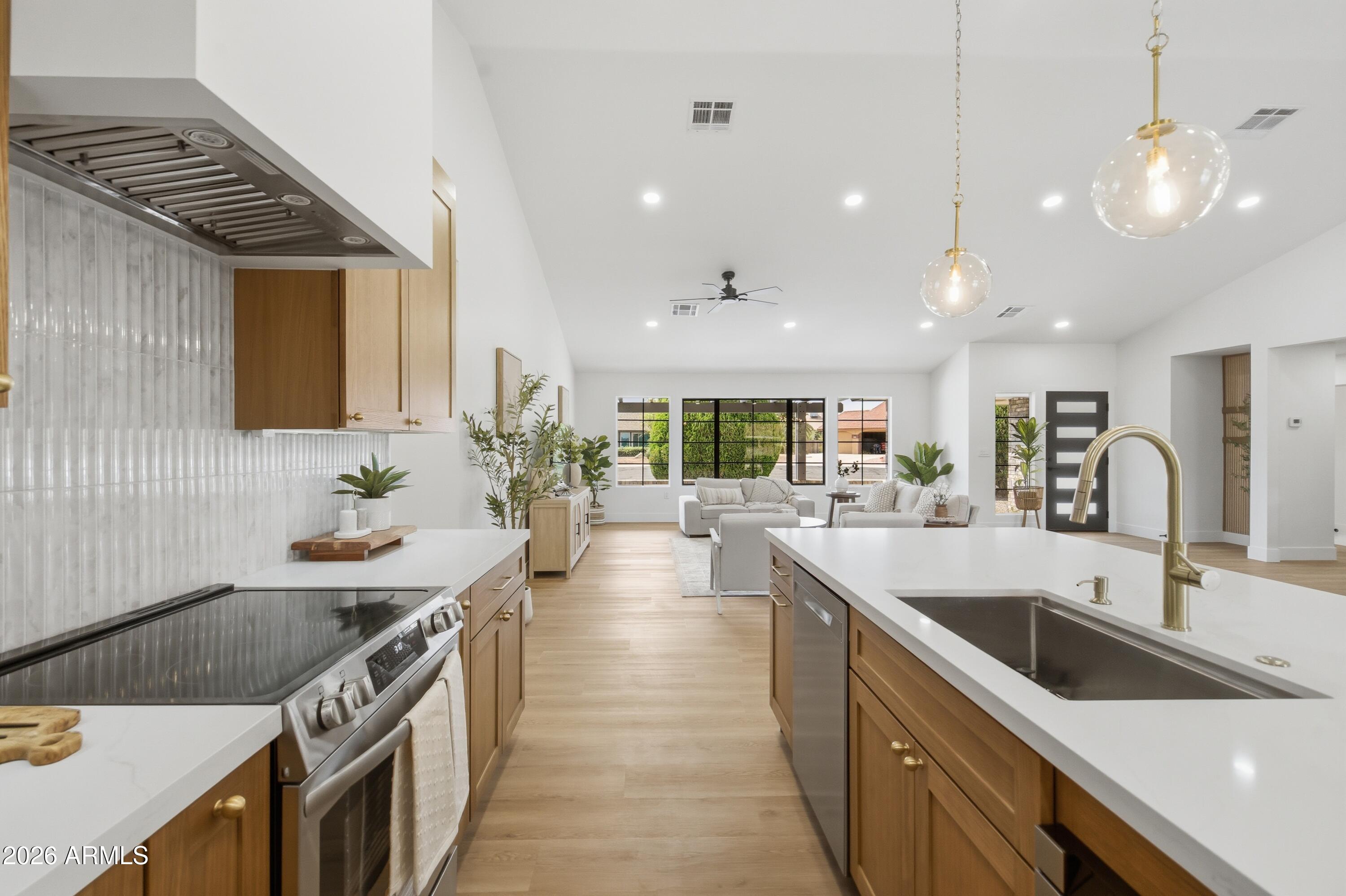 19007 N ALOE Court