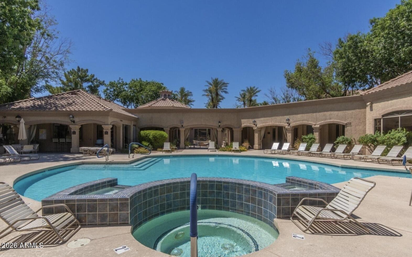 15095 N THOMPSON PEAK Parkway 3112