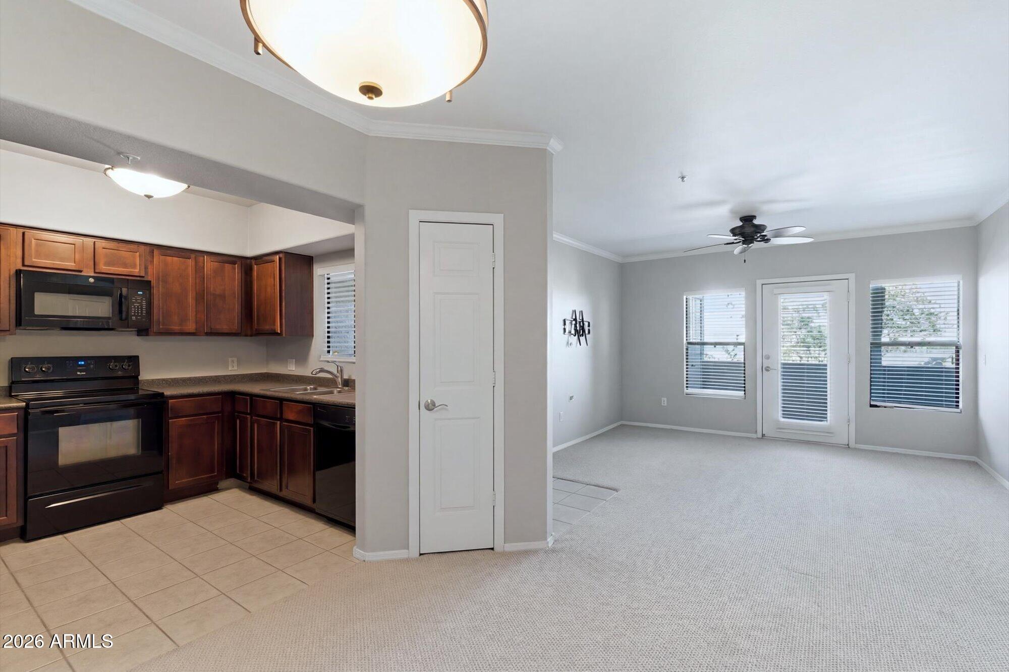 15095 N THOMPSON PEAK Parkway 3112
