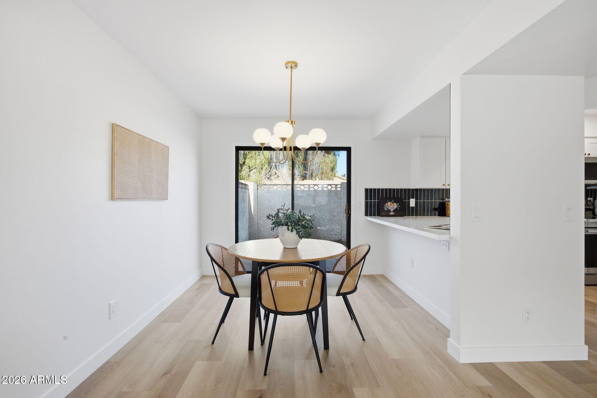 2536 W KATHLEEN Road