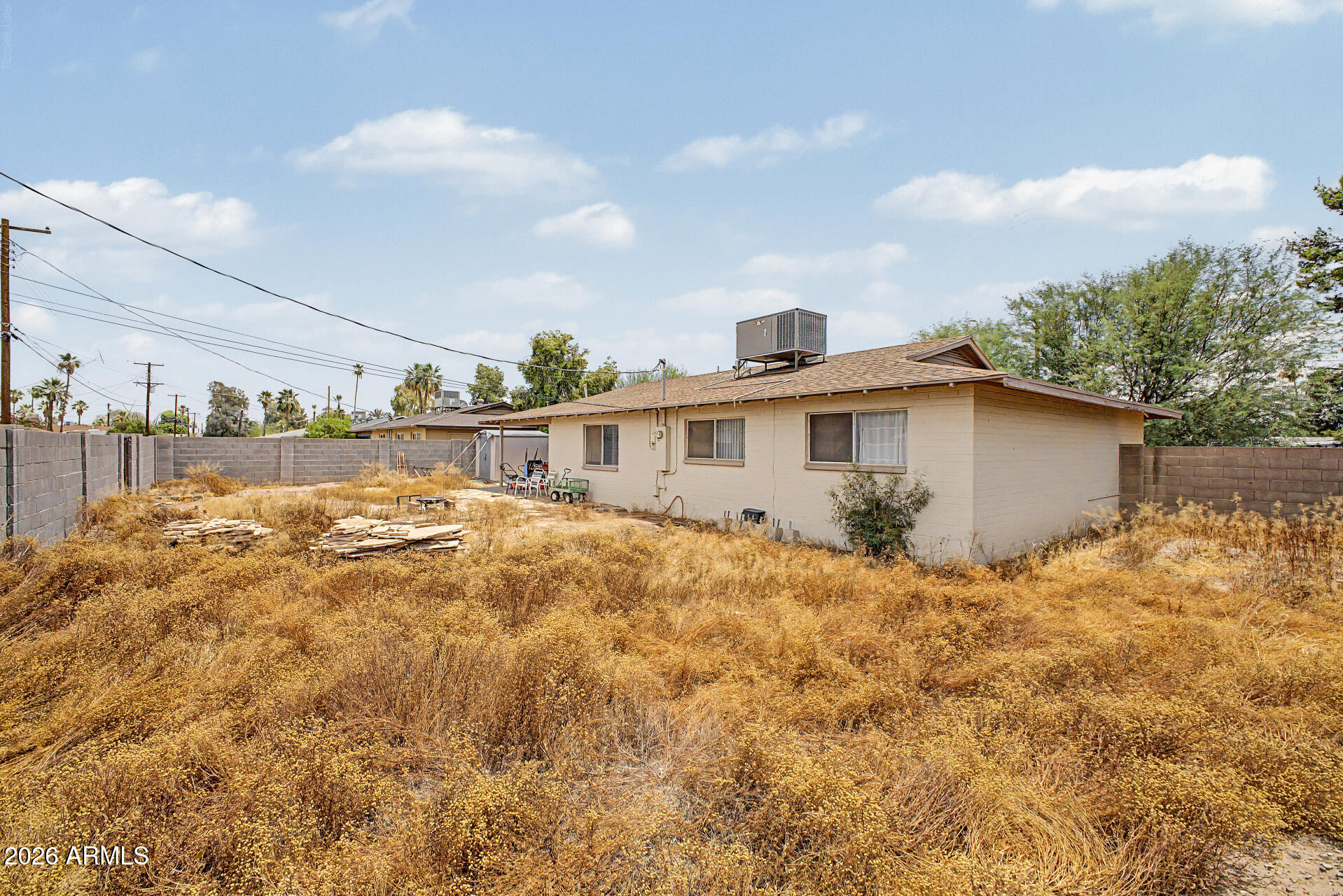 908 W MCLELLAN Road