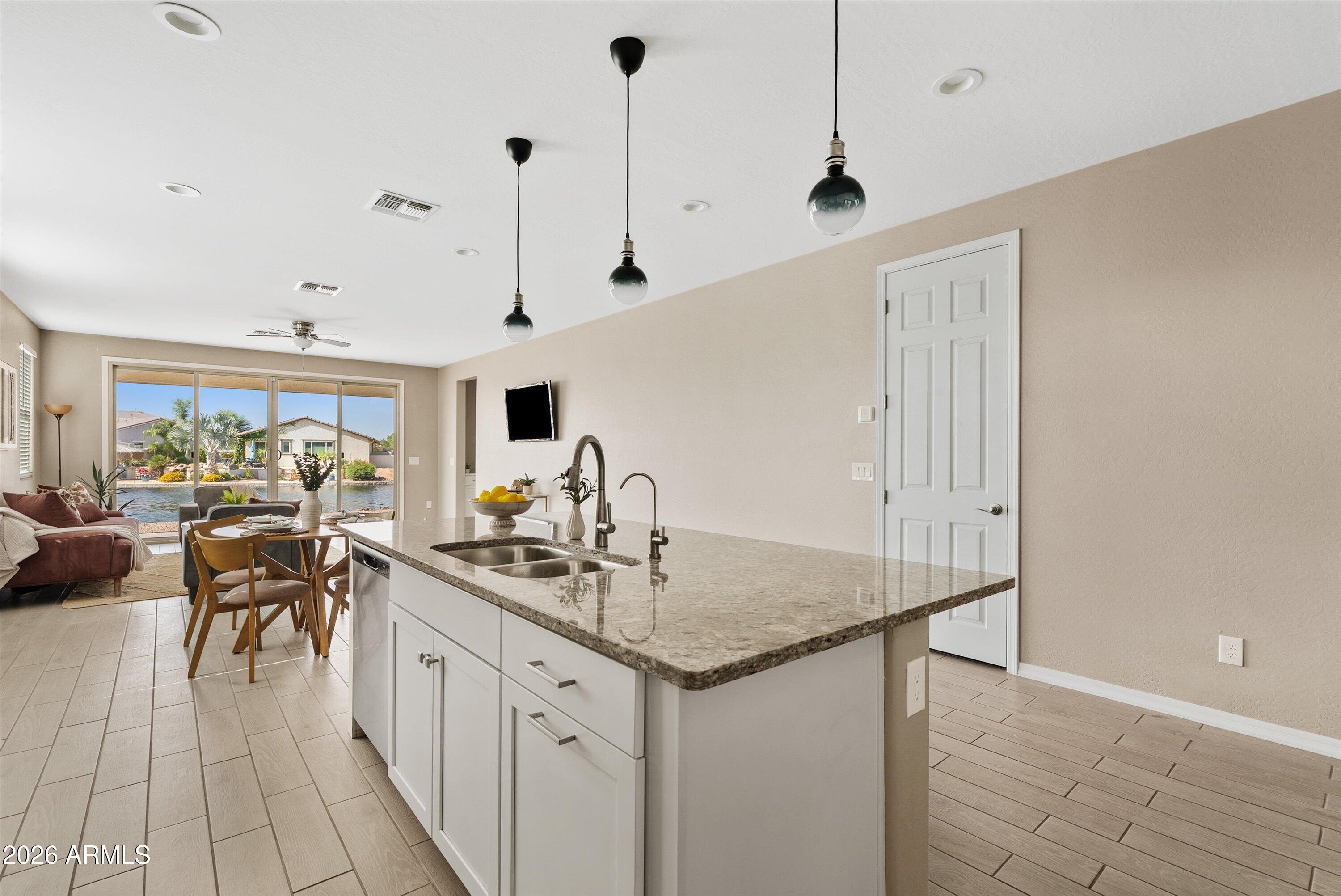 40699 W LITTLE Drive
