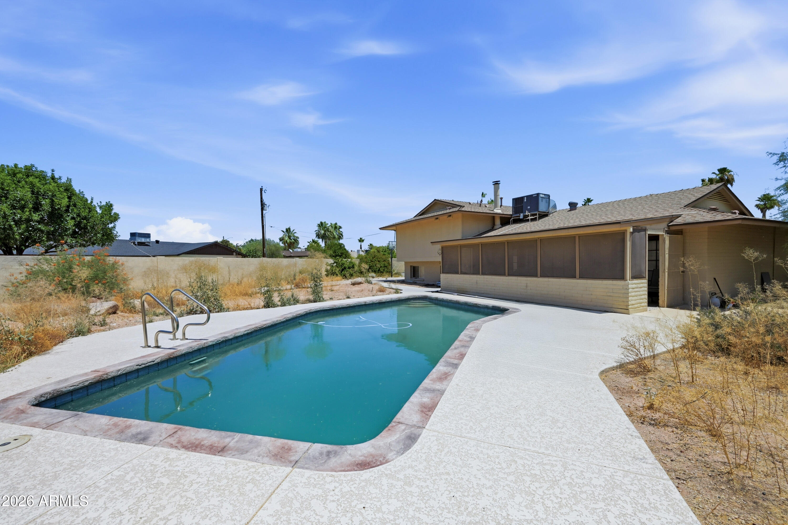 8720 E BONITA Drive