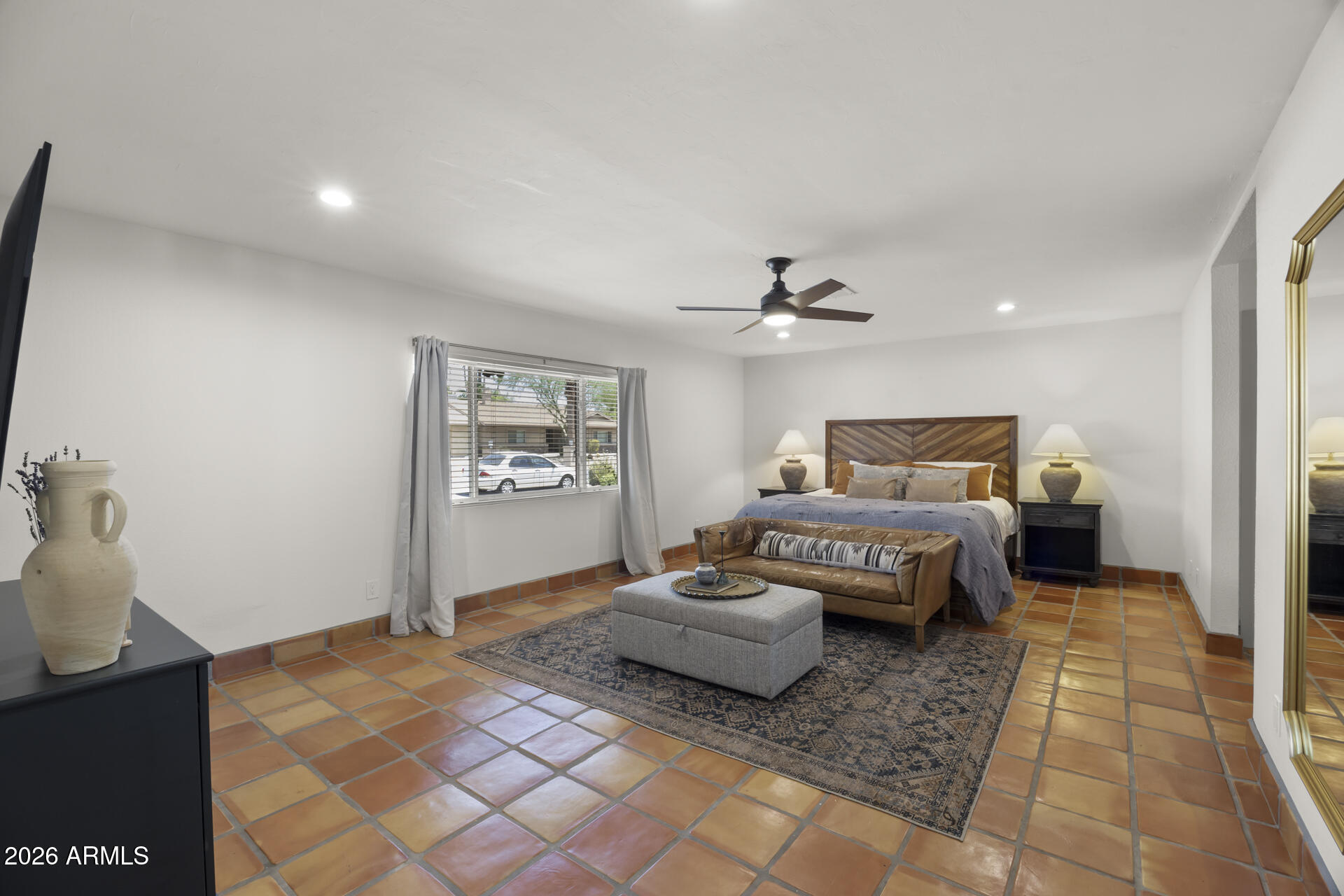 5449 E LARKSPUR Drive