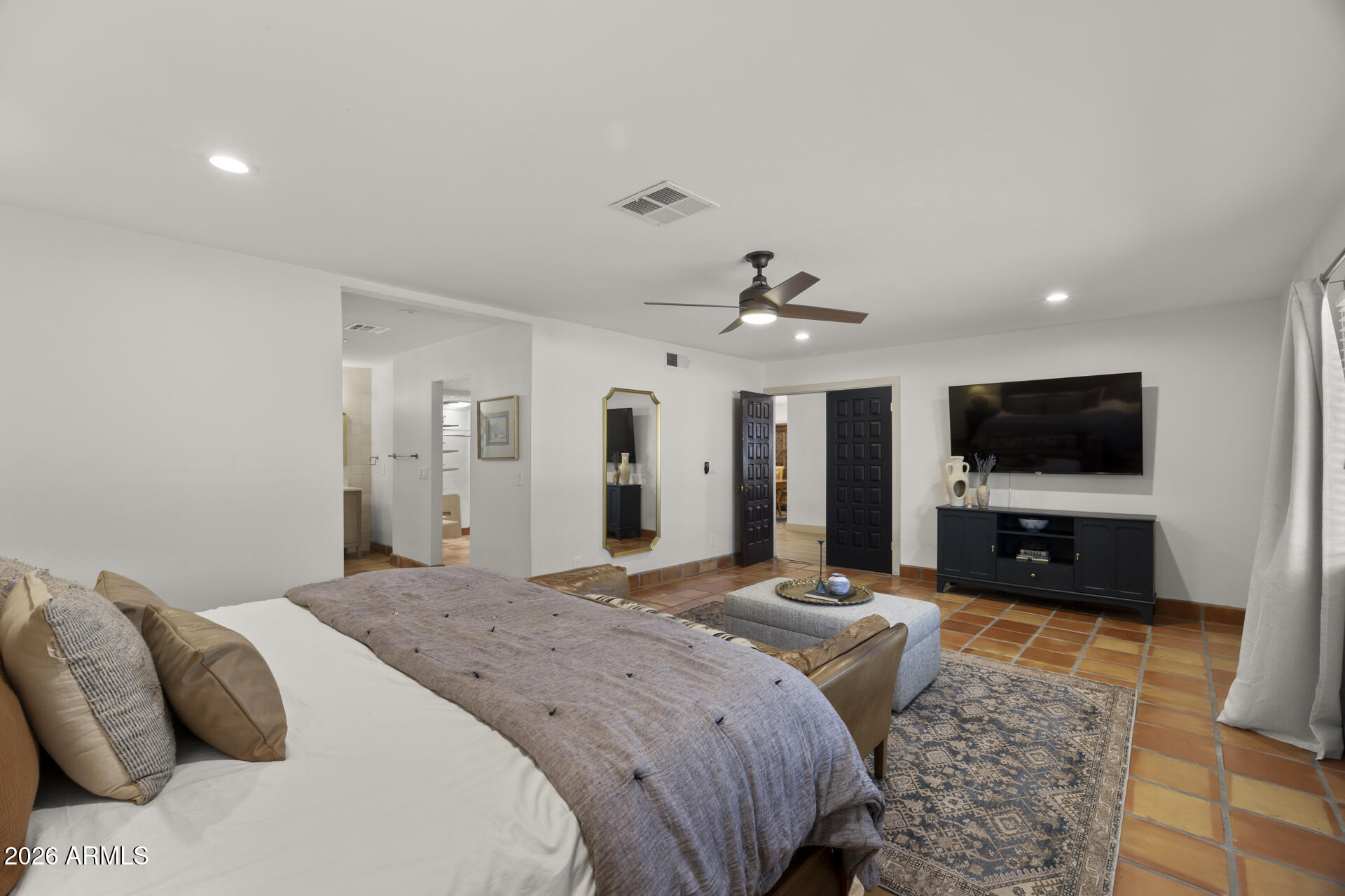 5449 E LARKSPUR Drive