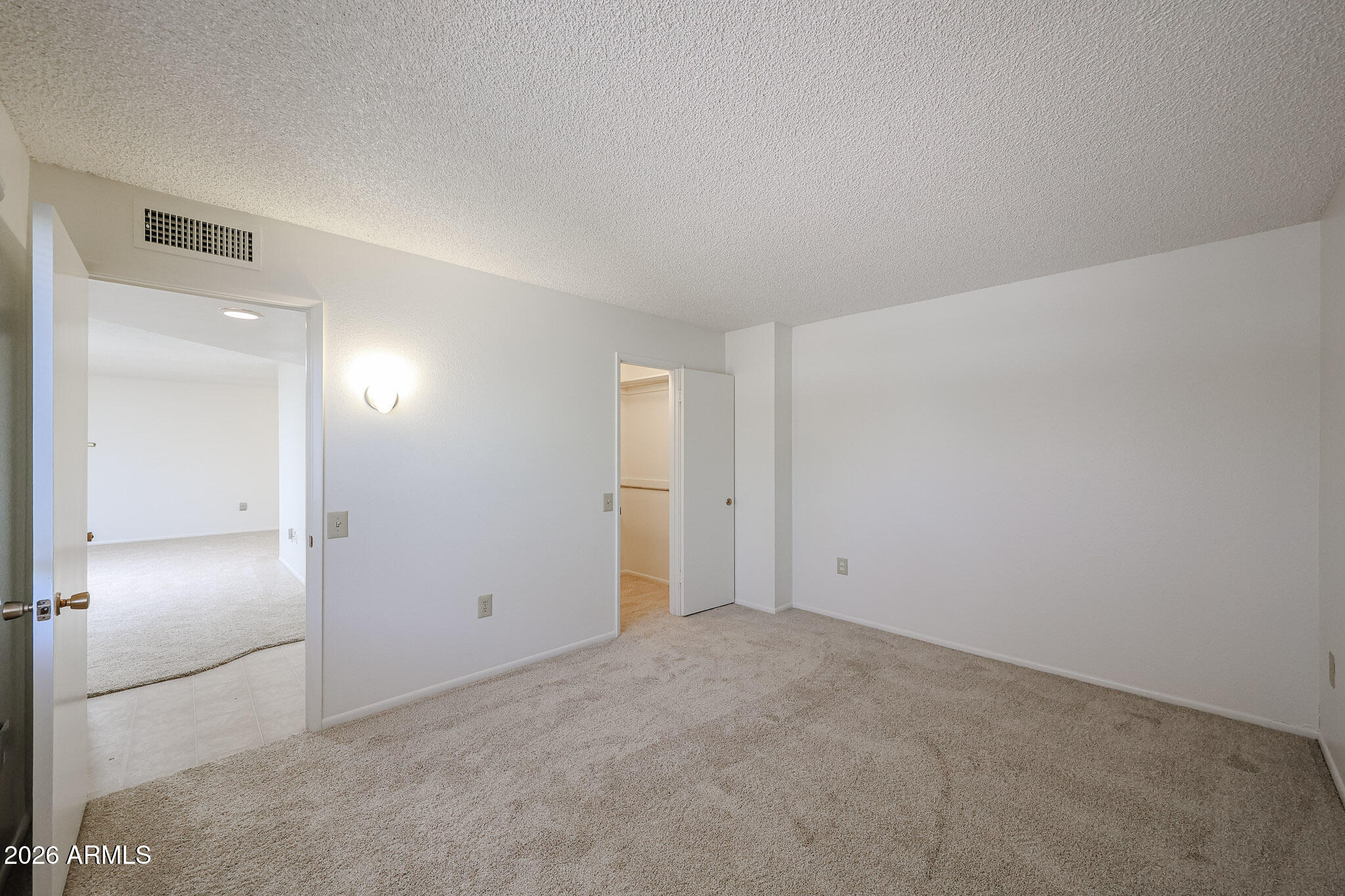 10837 W SANTA FE Drive