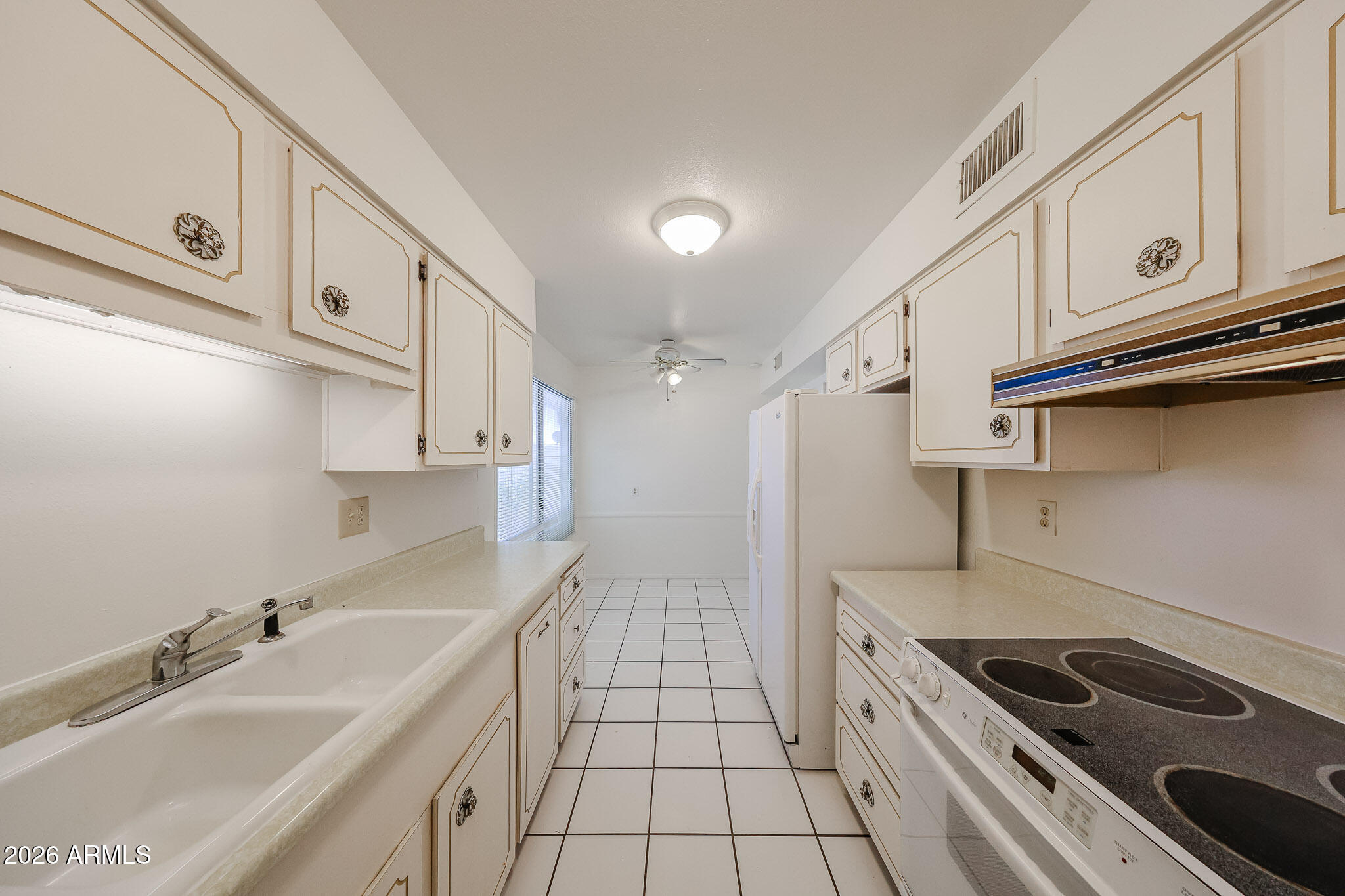 10837 W SANTA FE Drive