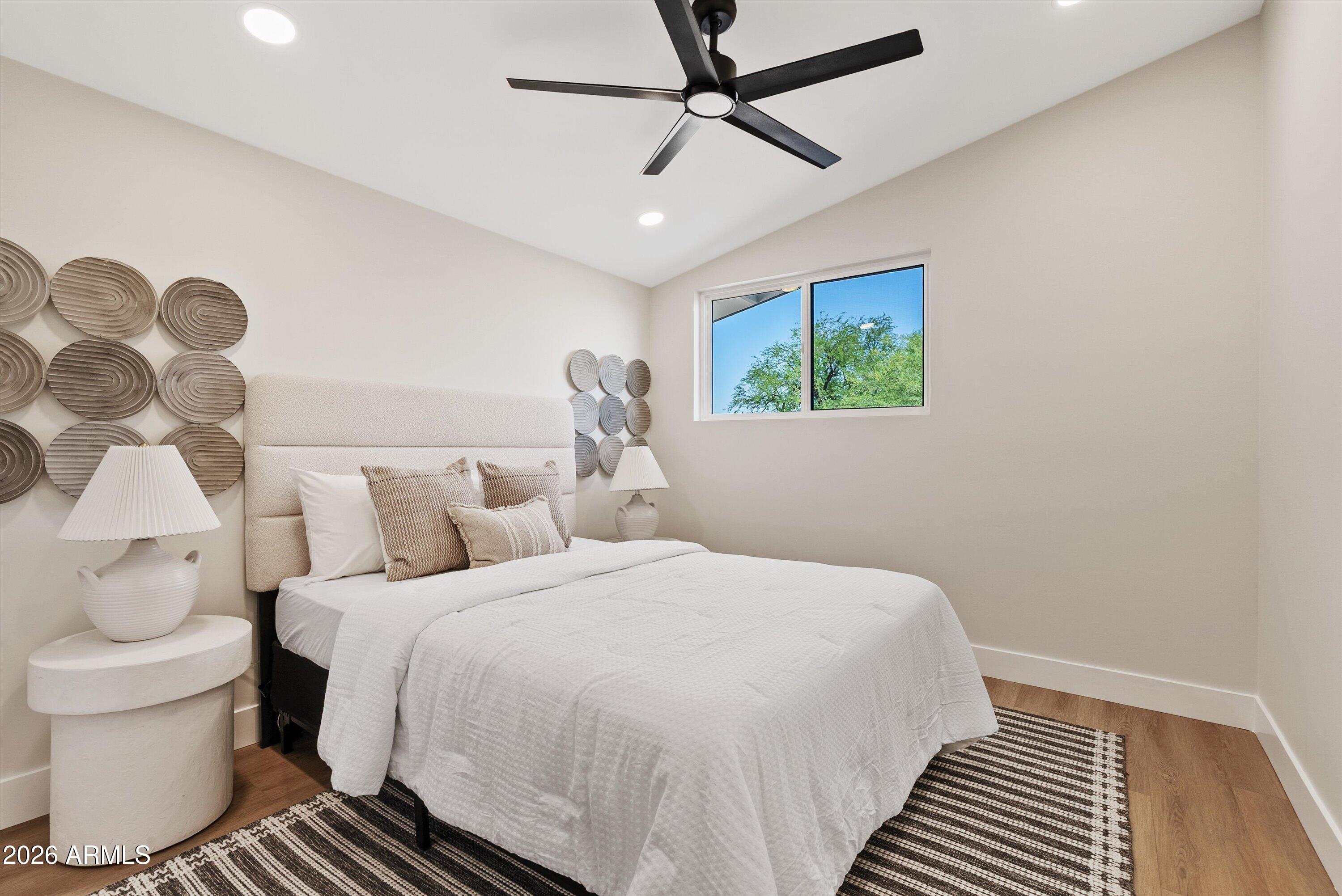 3921 E SAHUARO Drive