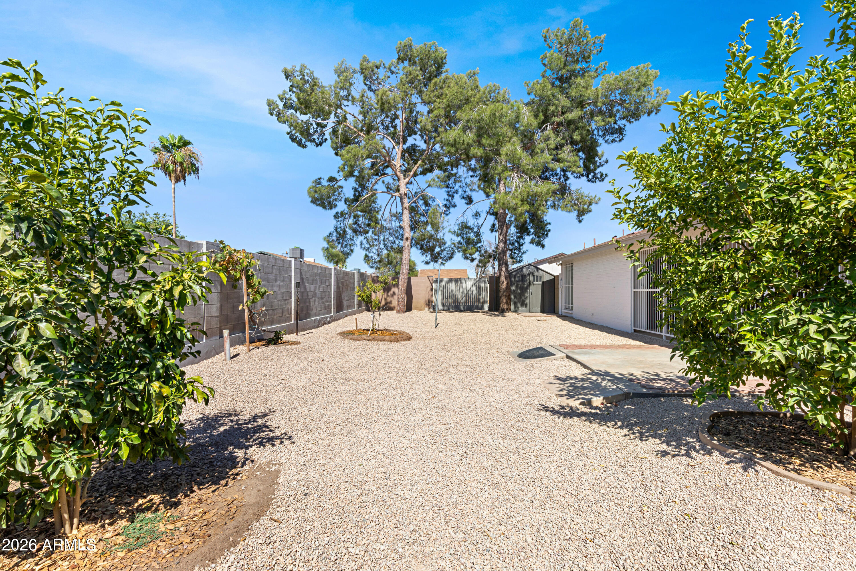 4056 W MERCER Lane