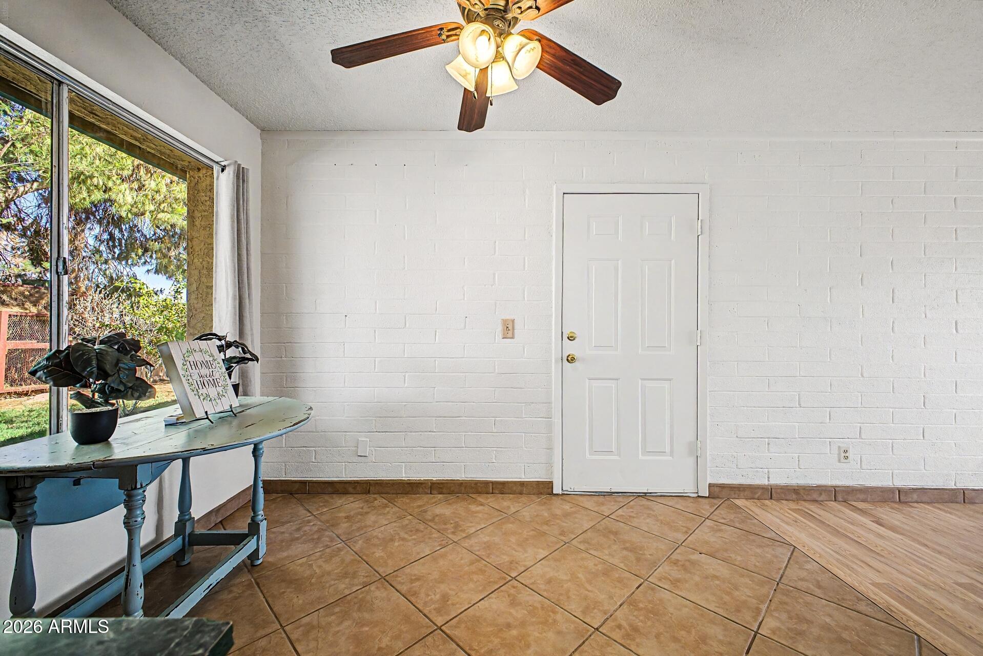 741 N SONORA Street