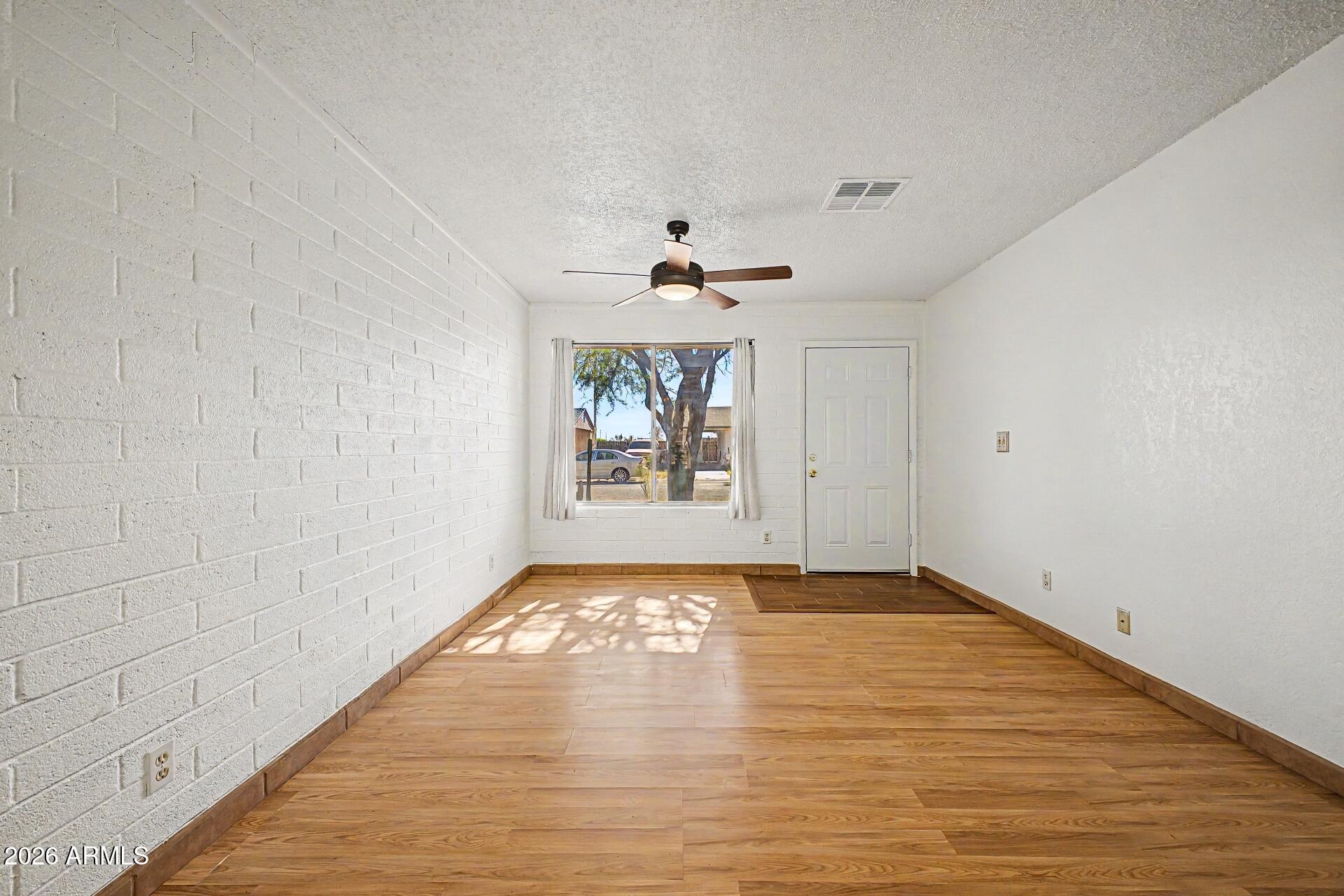 741 N SONORA Street