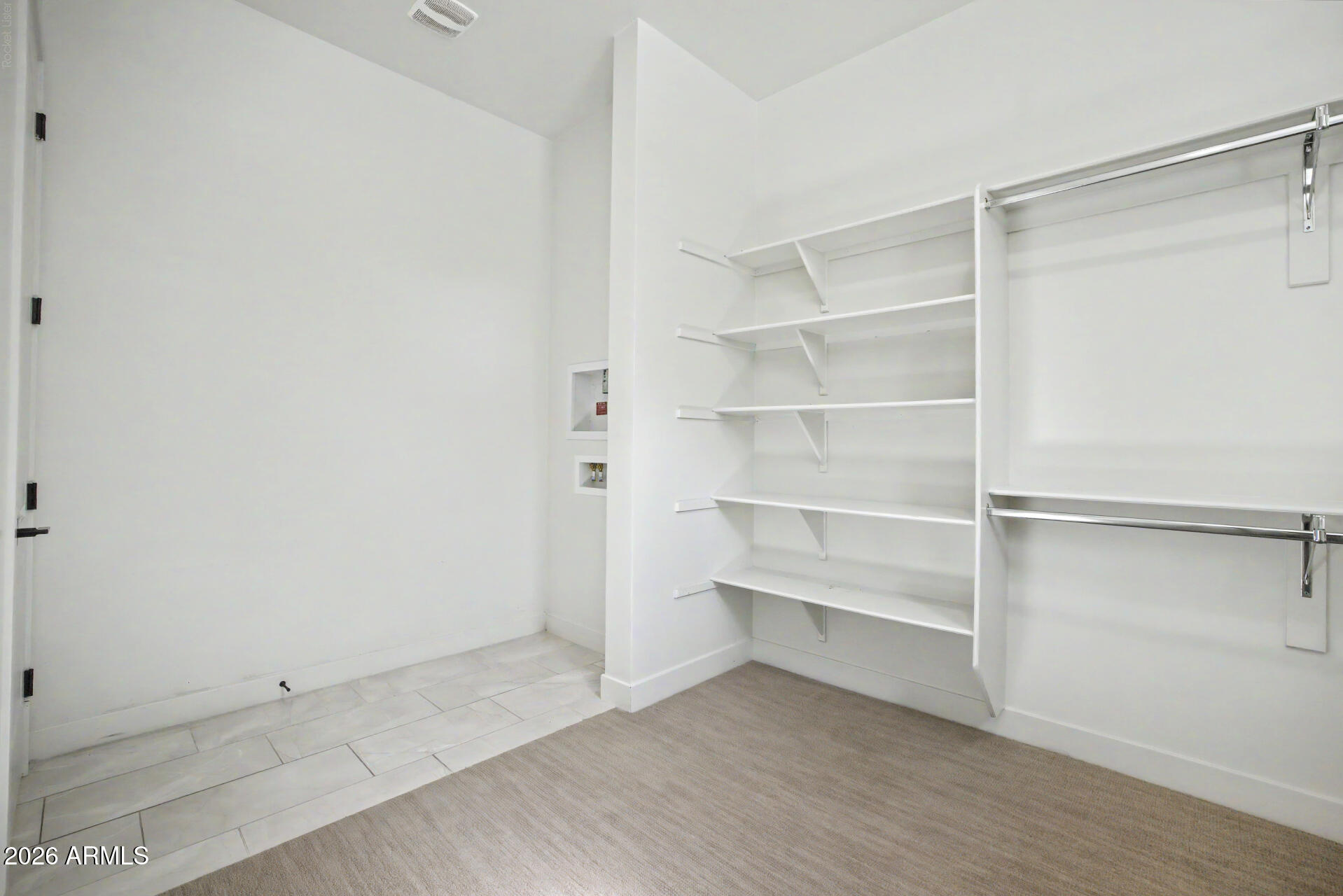 40 W FRIER Drive