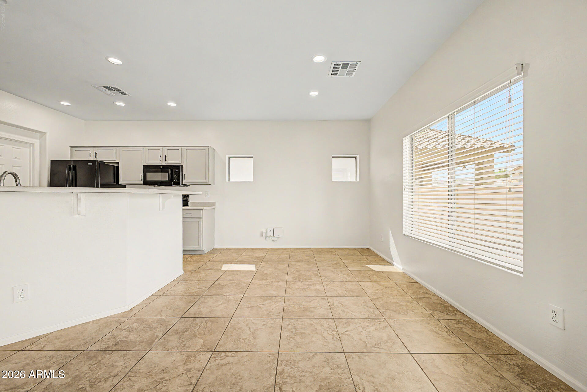 41342 W CAPISTRANO Drive