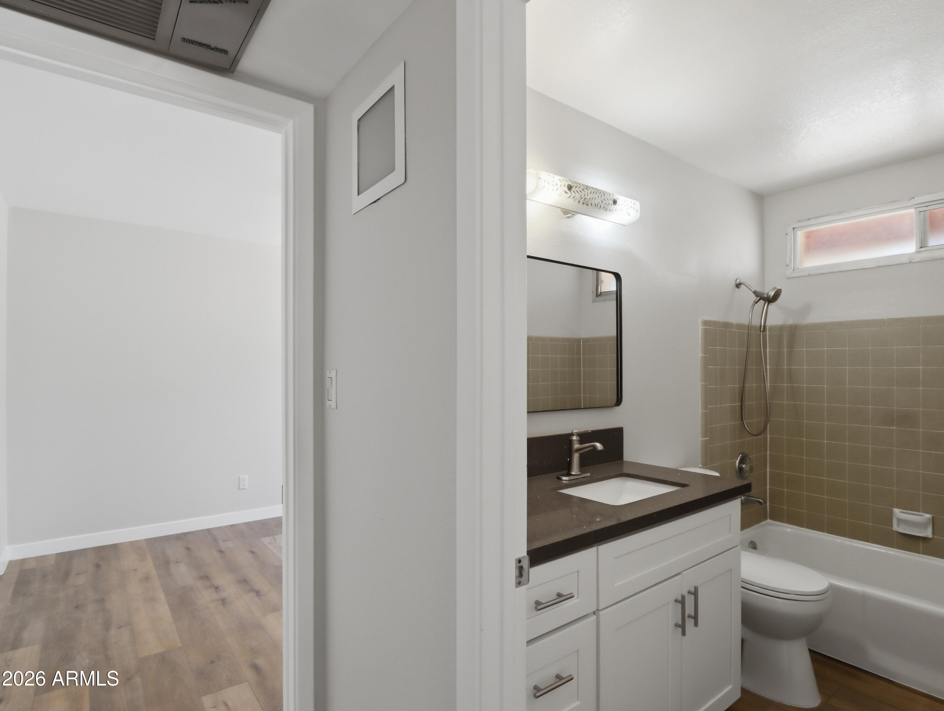 2949 W CACTUS WREN Drive
