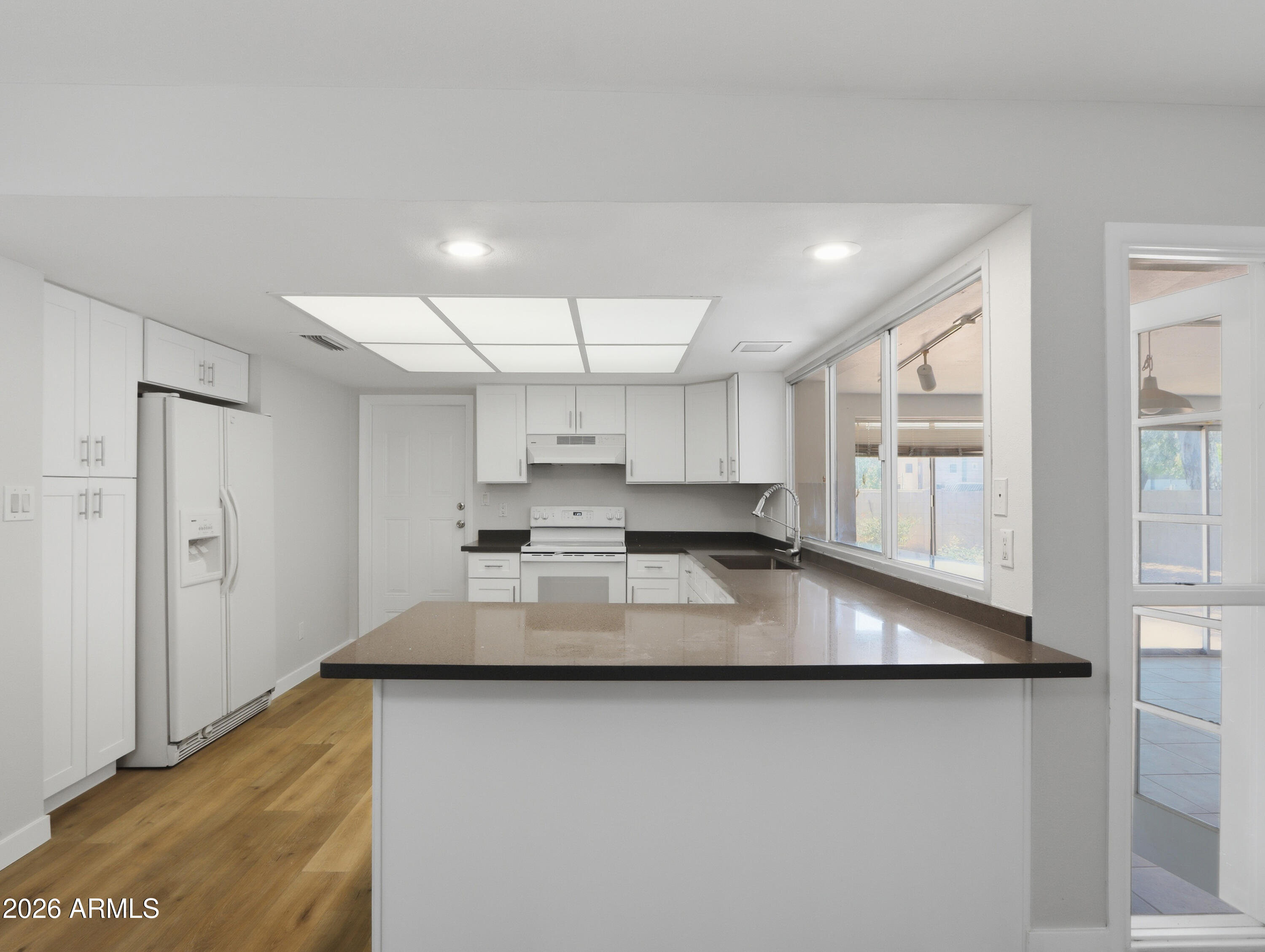 2949 W CACTUS WREN Drive