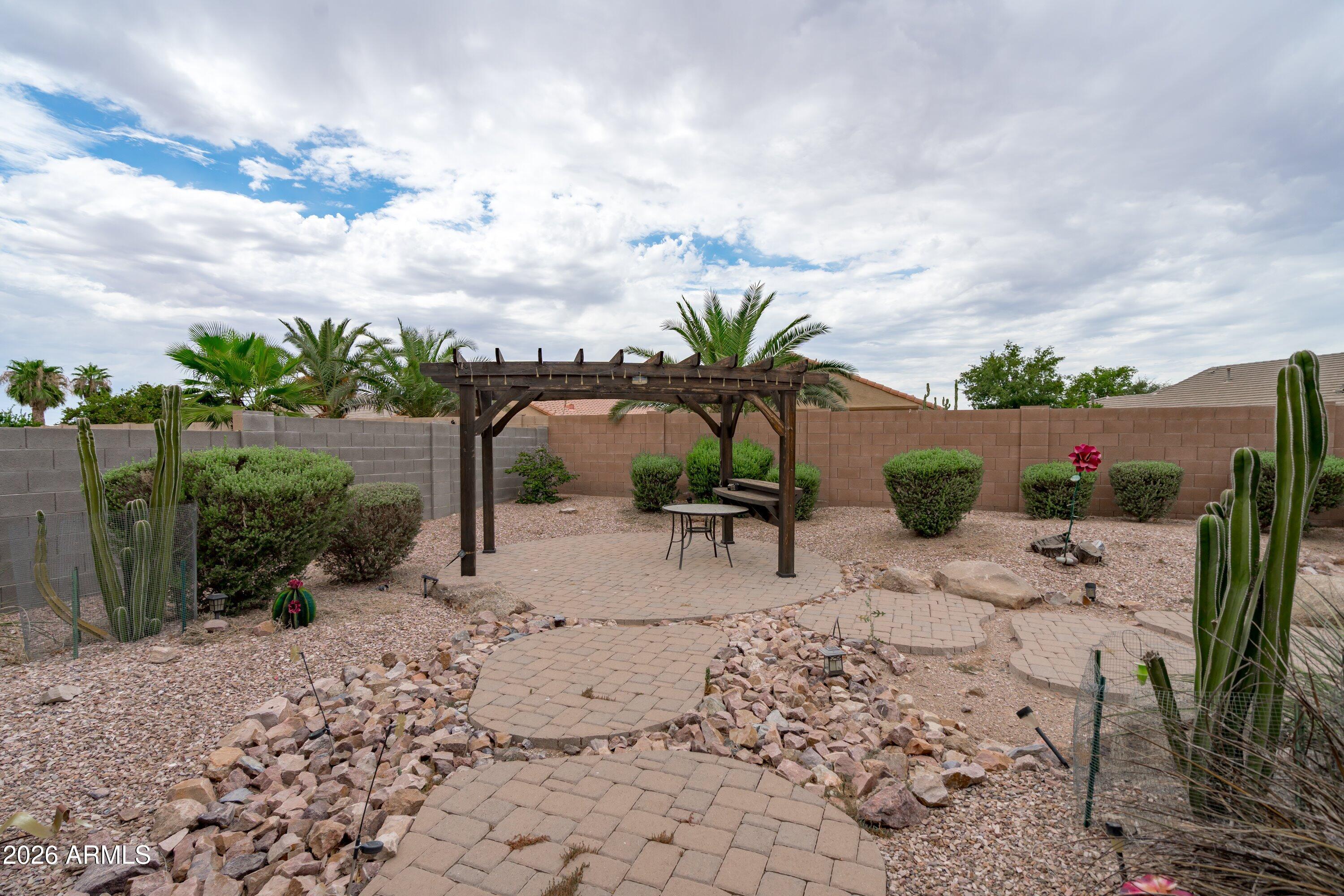40570 W HOPPER Drive