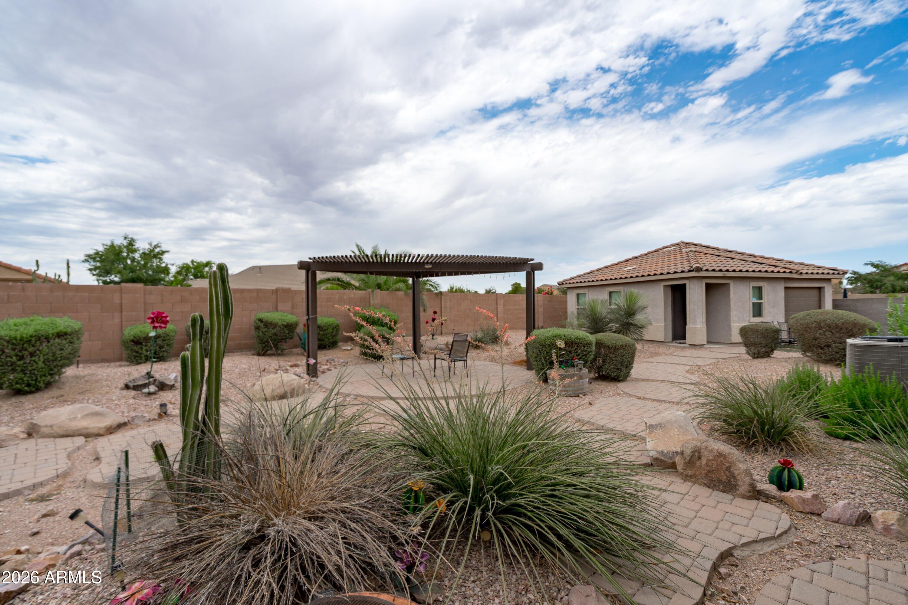 40570 W HOPPER Drive