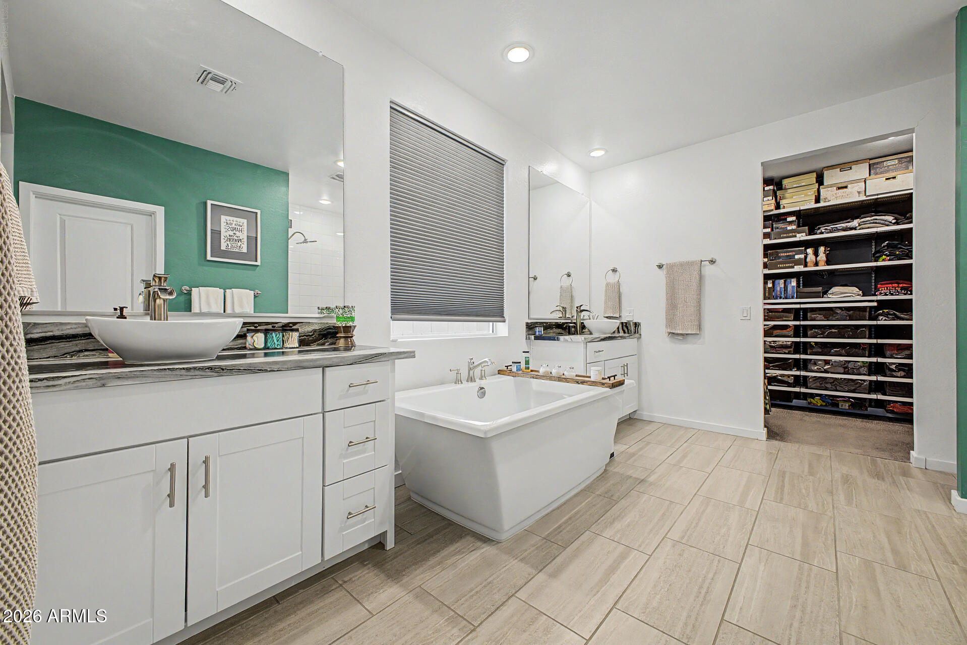 2589 E CORAZON Trail