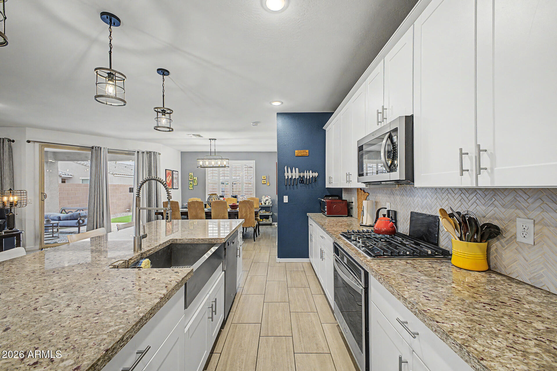 2589 E CORAZON Trail