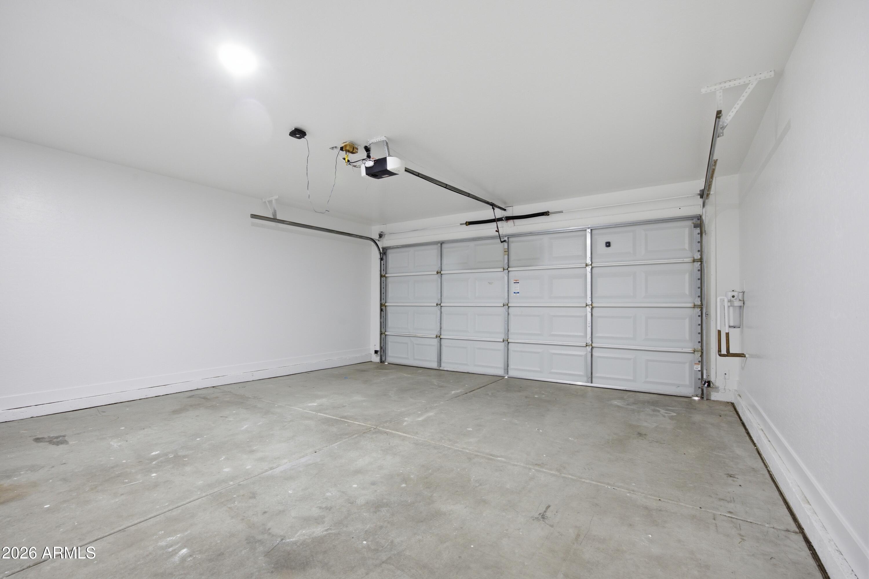 17221 N 27TH Place