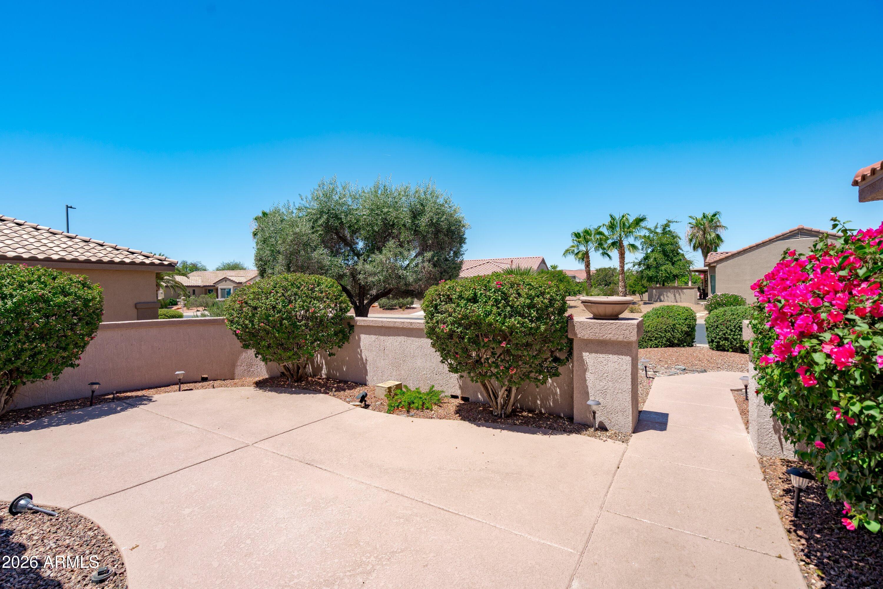 20471 N WIND DRIFT Way