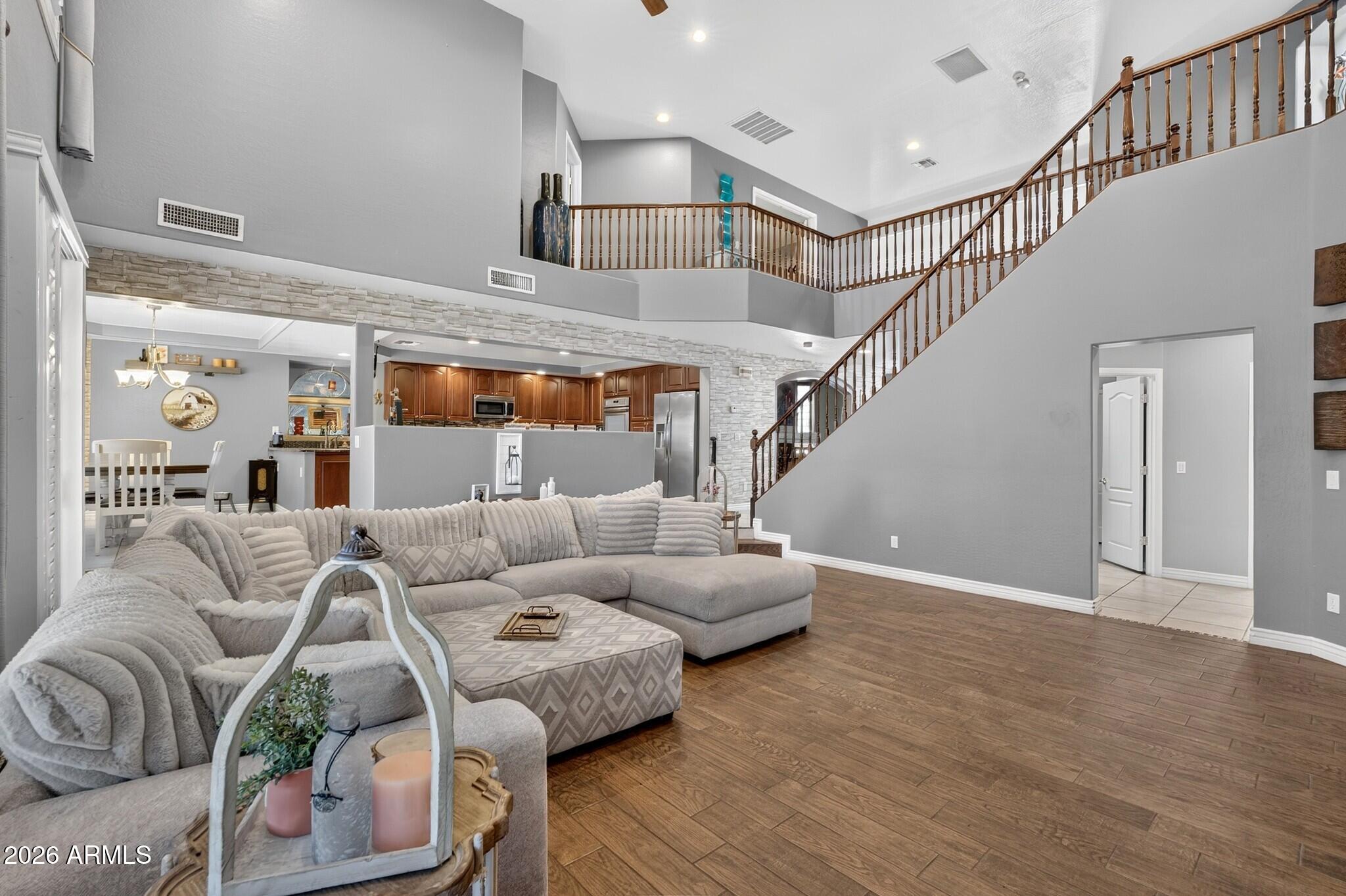 7523 E KAEL Circle
