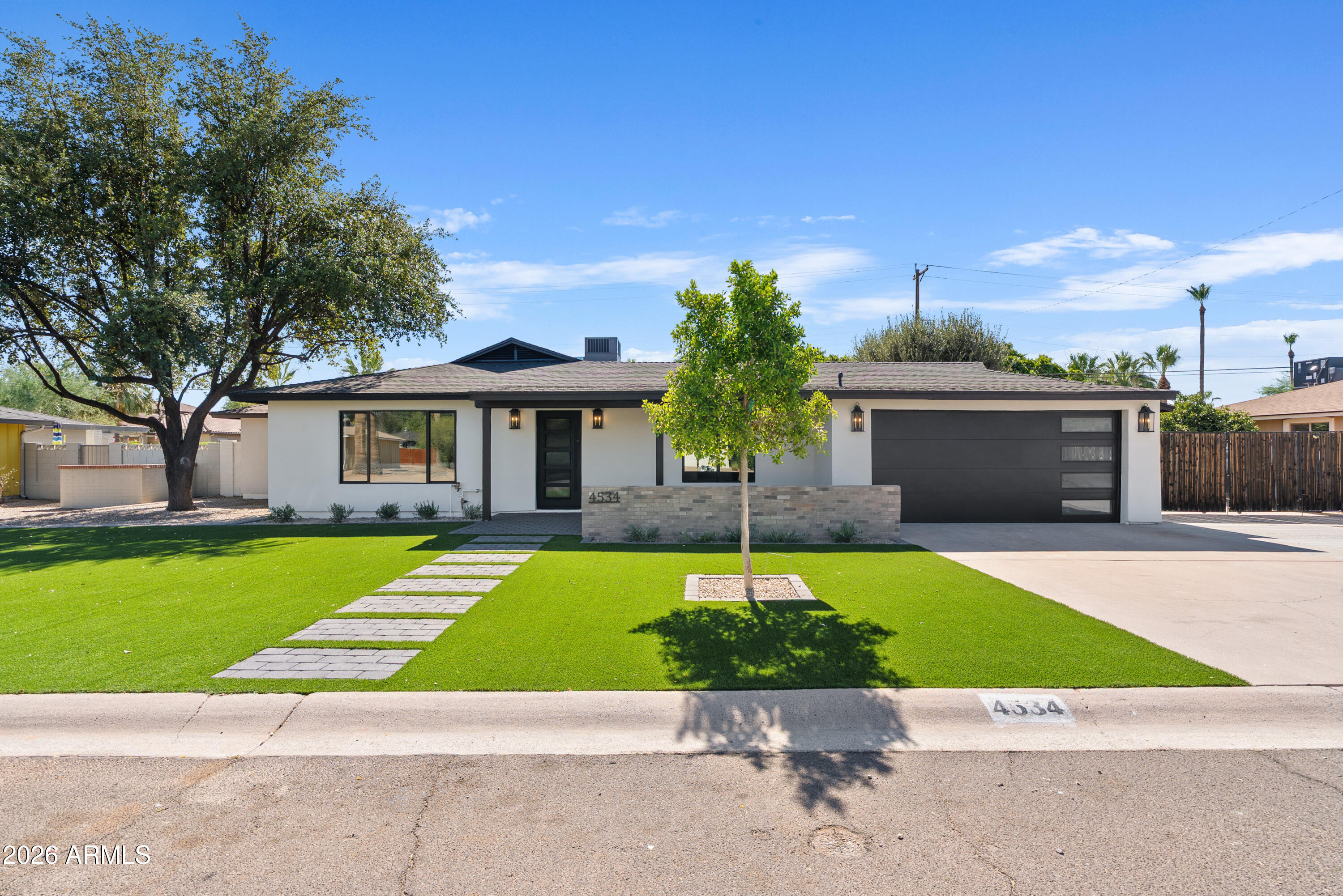 4534 N 30TH Place