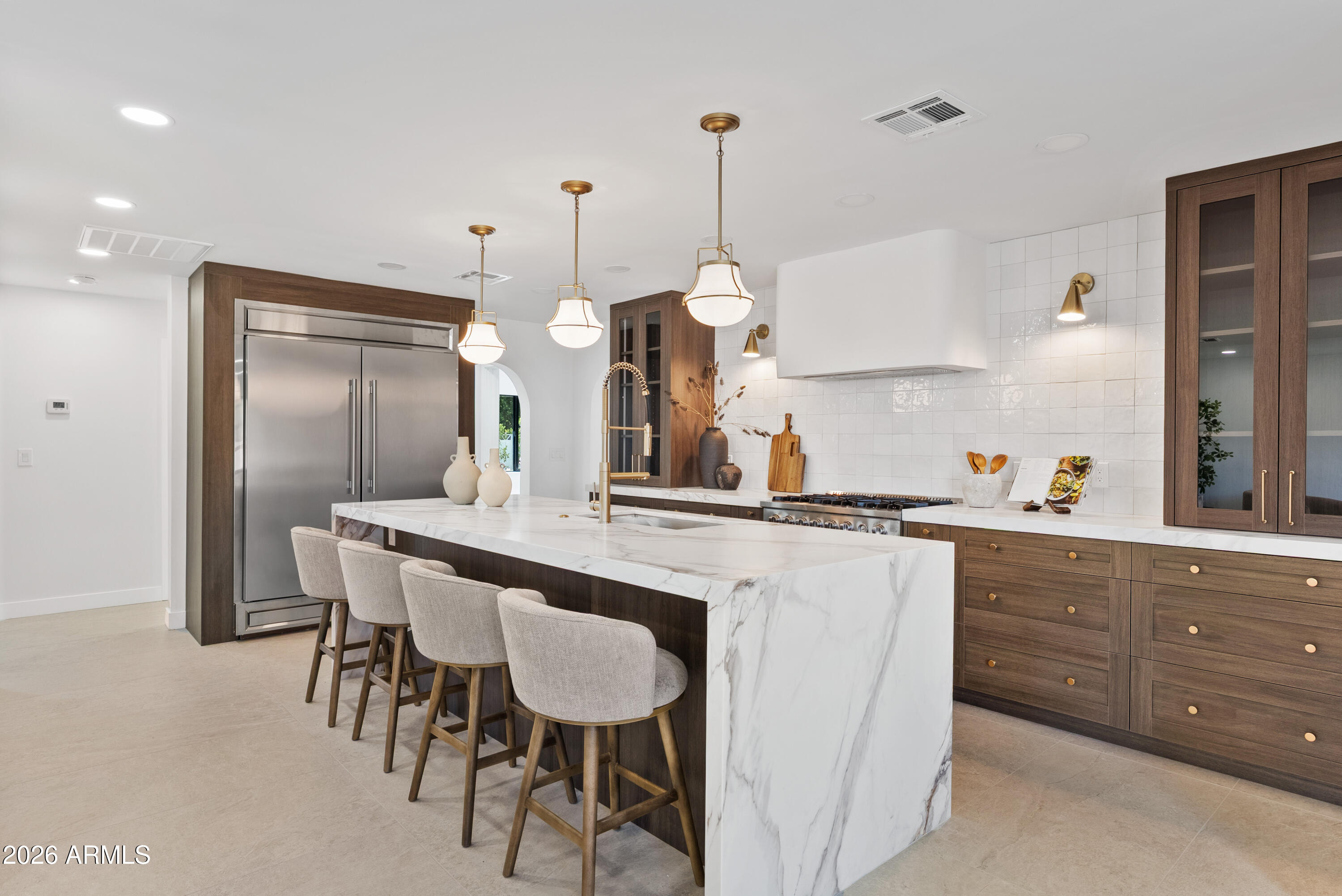 4534 N 30TH Place