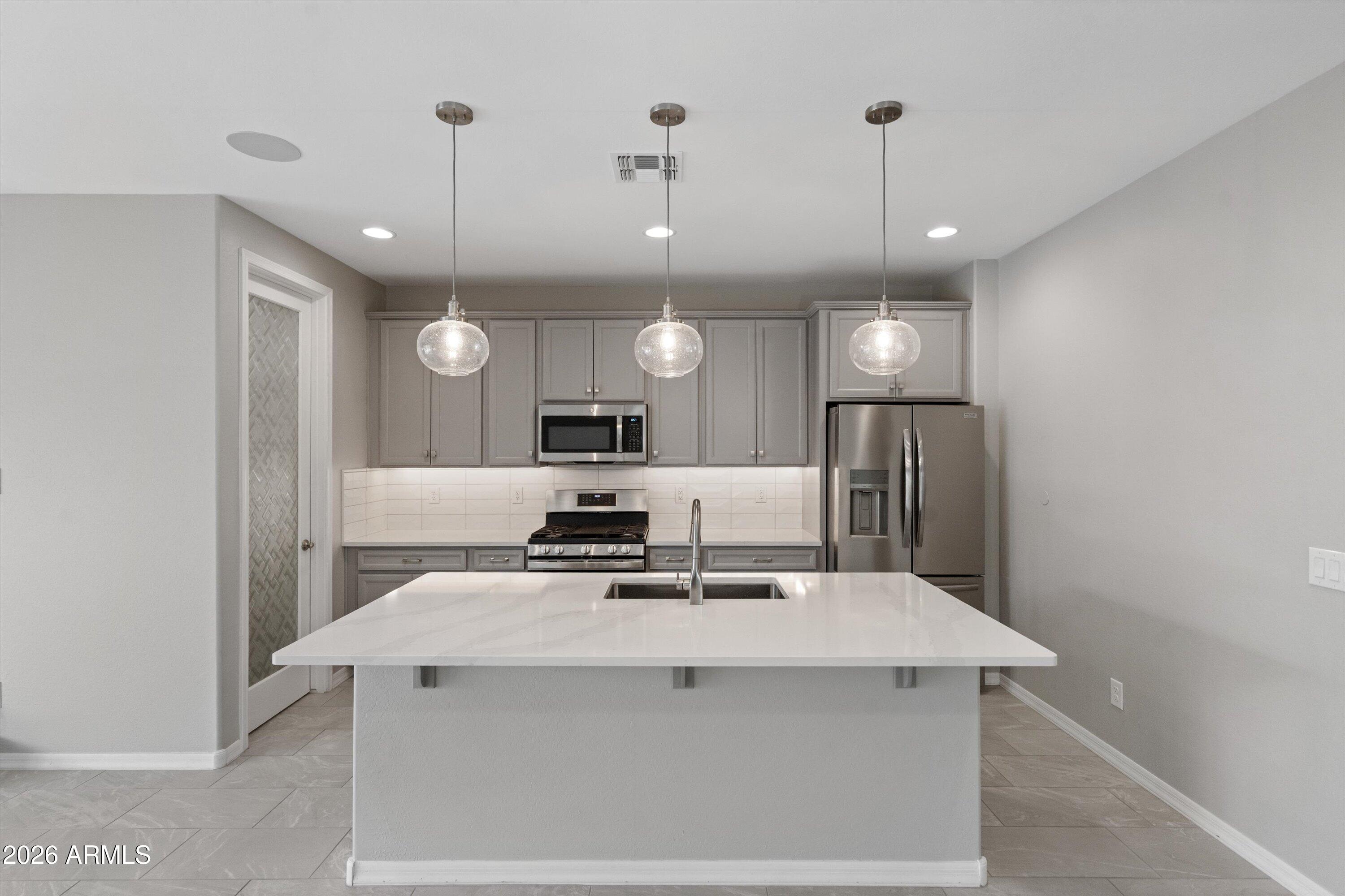 12406 W CITRUS Way
