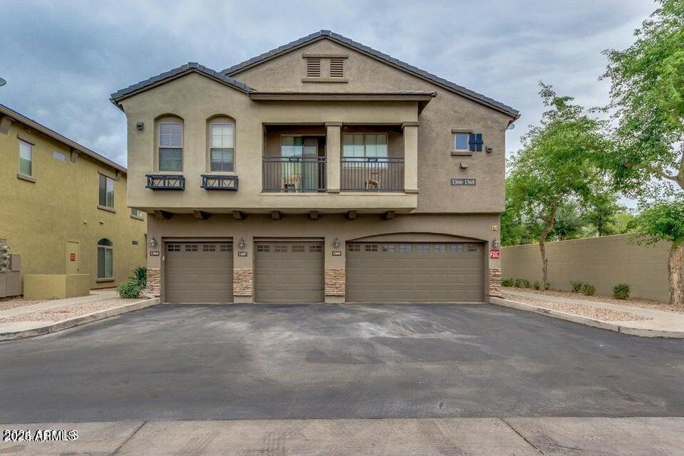 2401 E RIO SALADO Parkway 1012