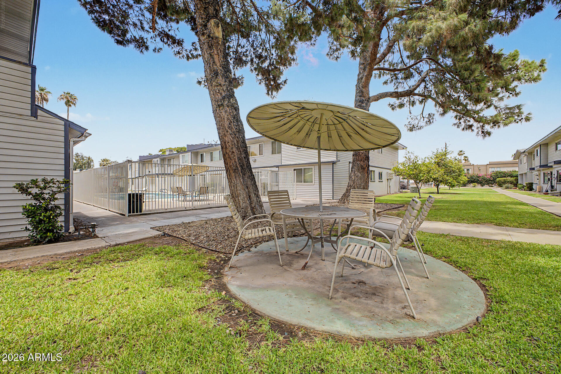 2549 W Rose Lane A-113