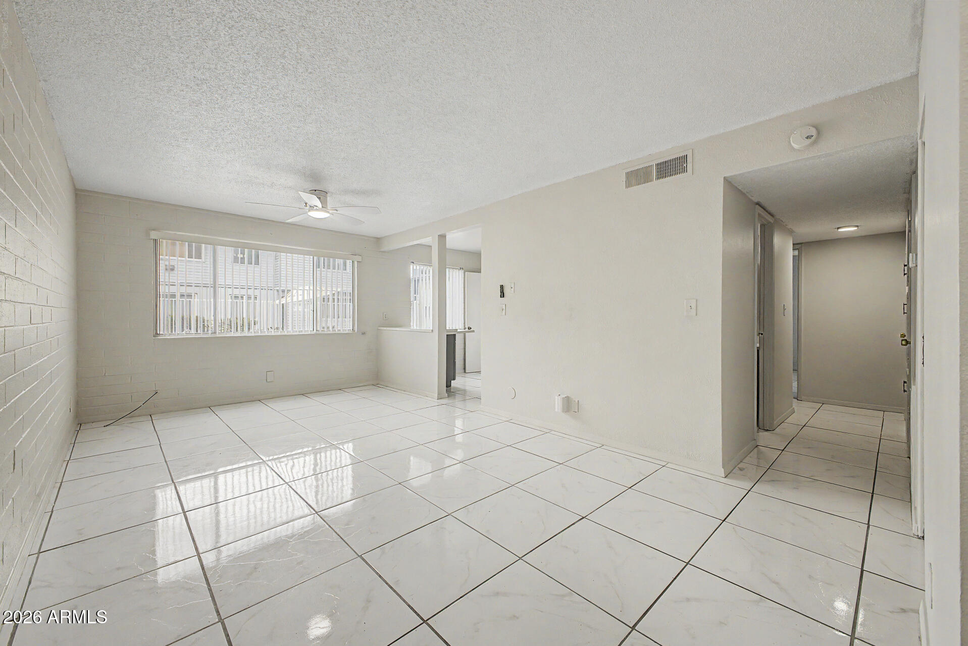 2549 W Rose Lane A-113