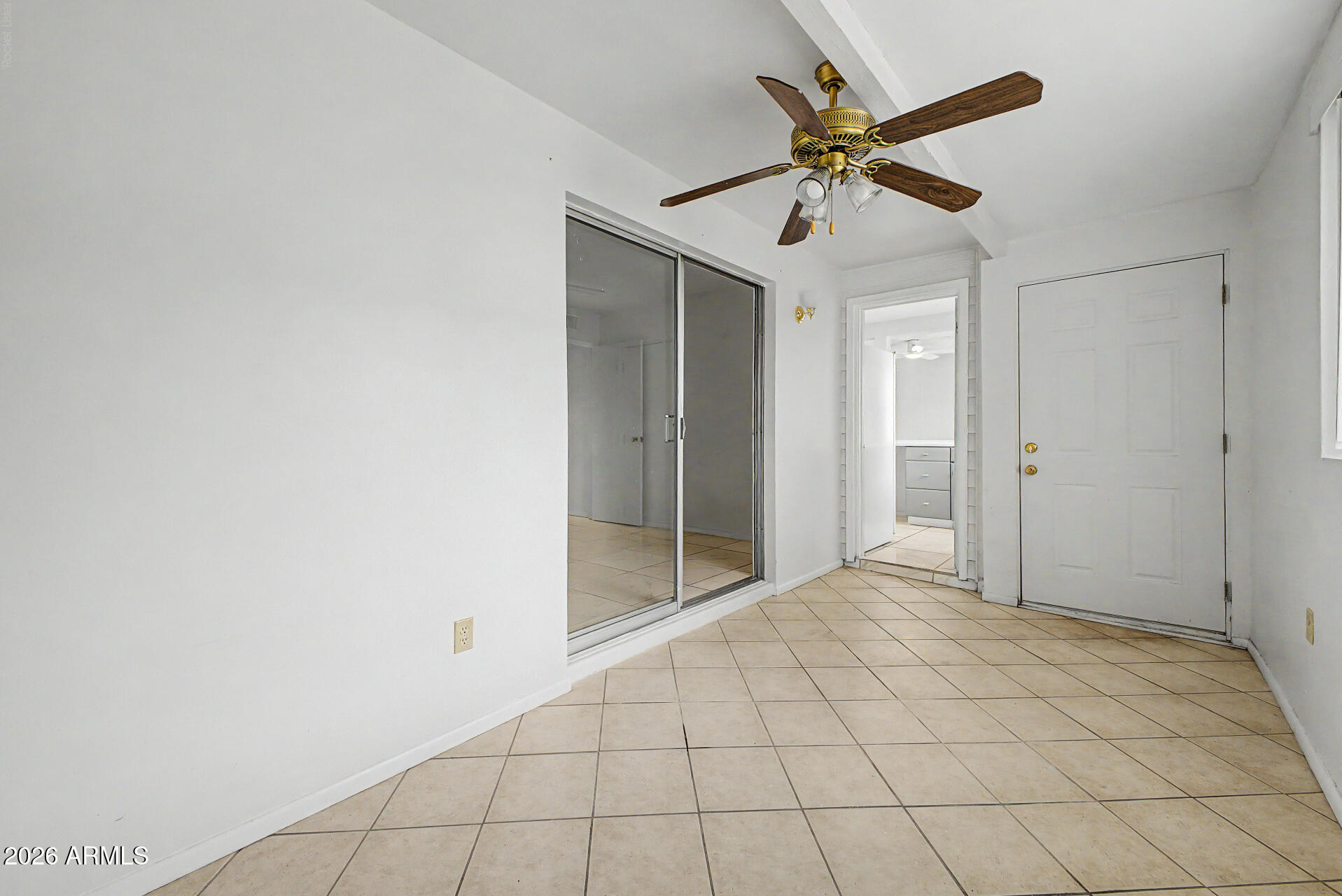 2549 W Rose Lane A-113