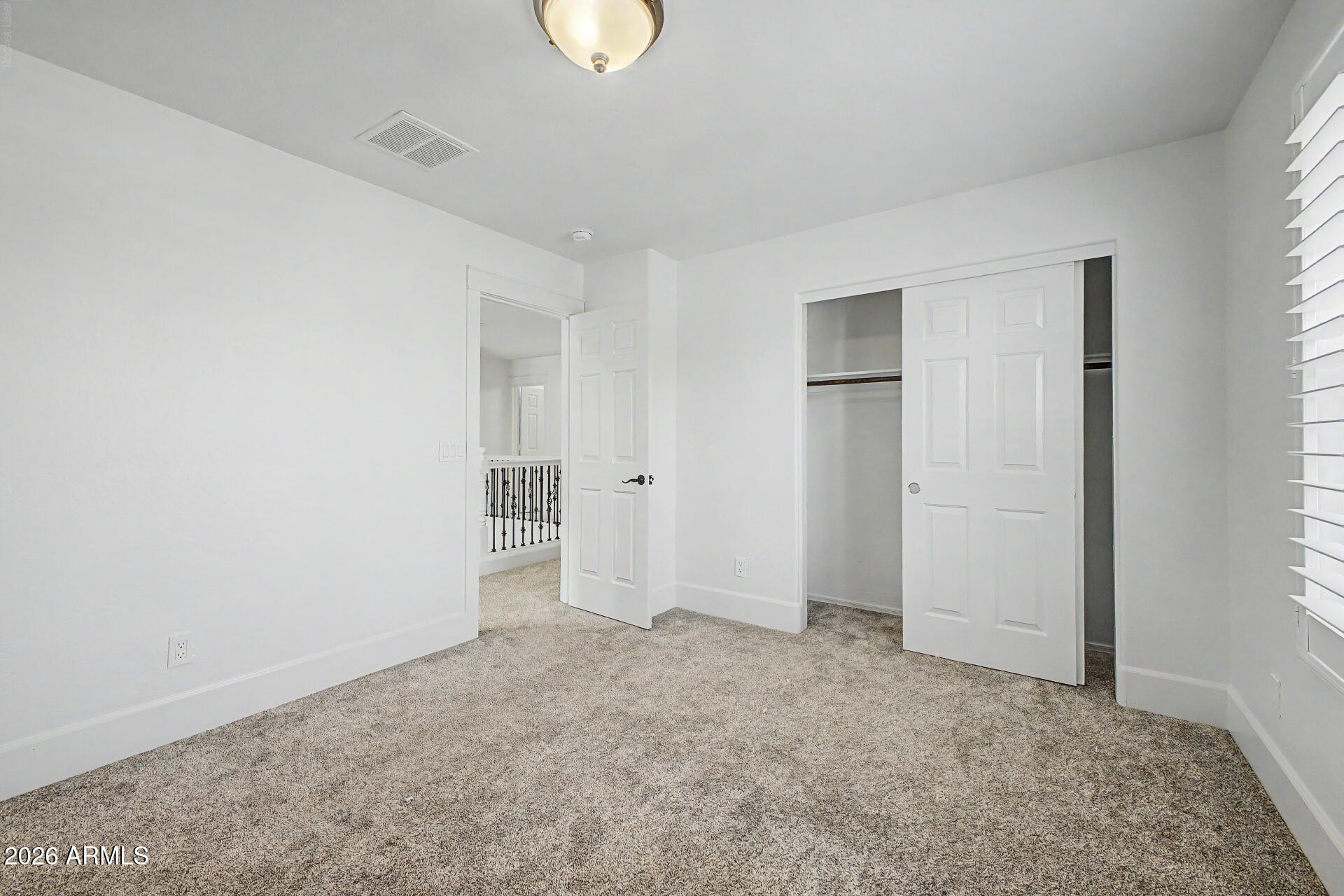 21476 N DENTON Drive