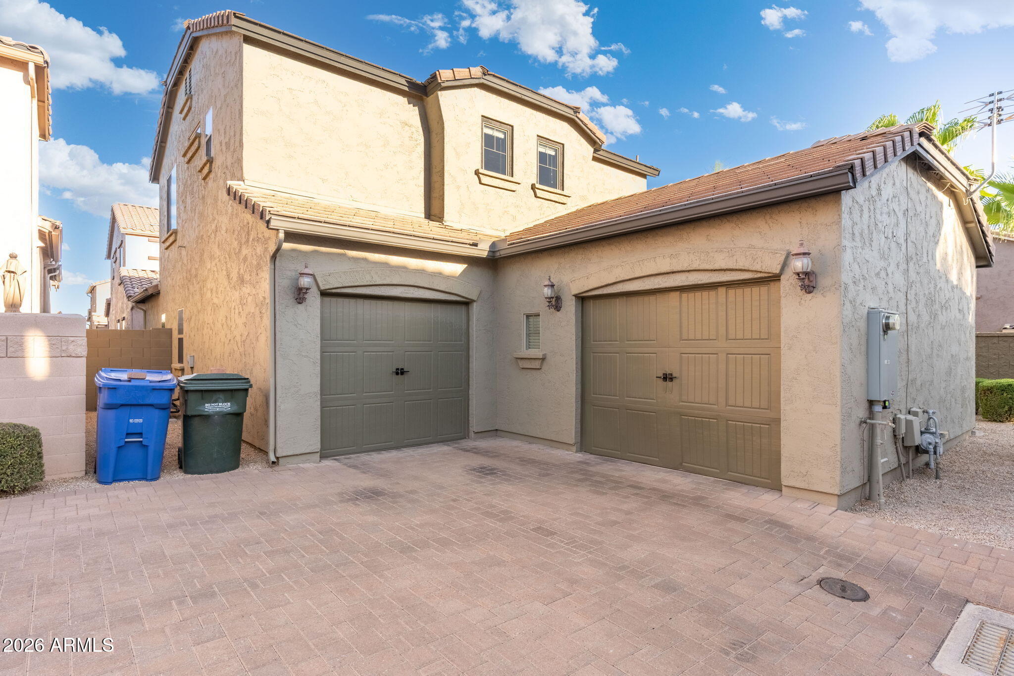 3965 E MELINDA Drive