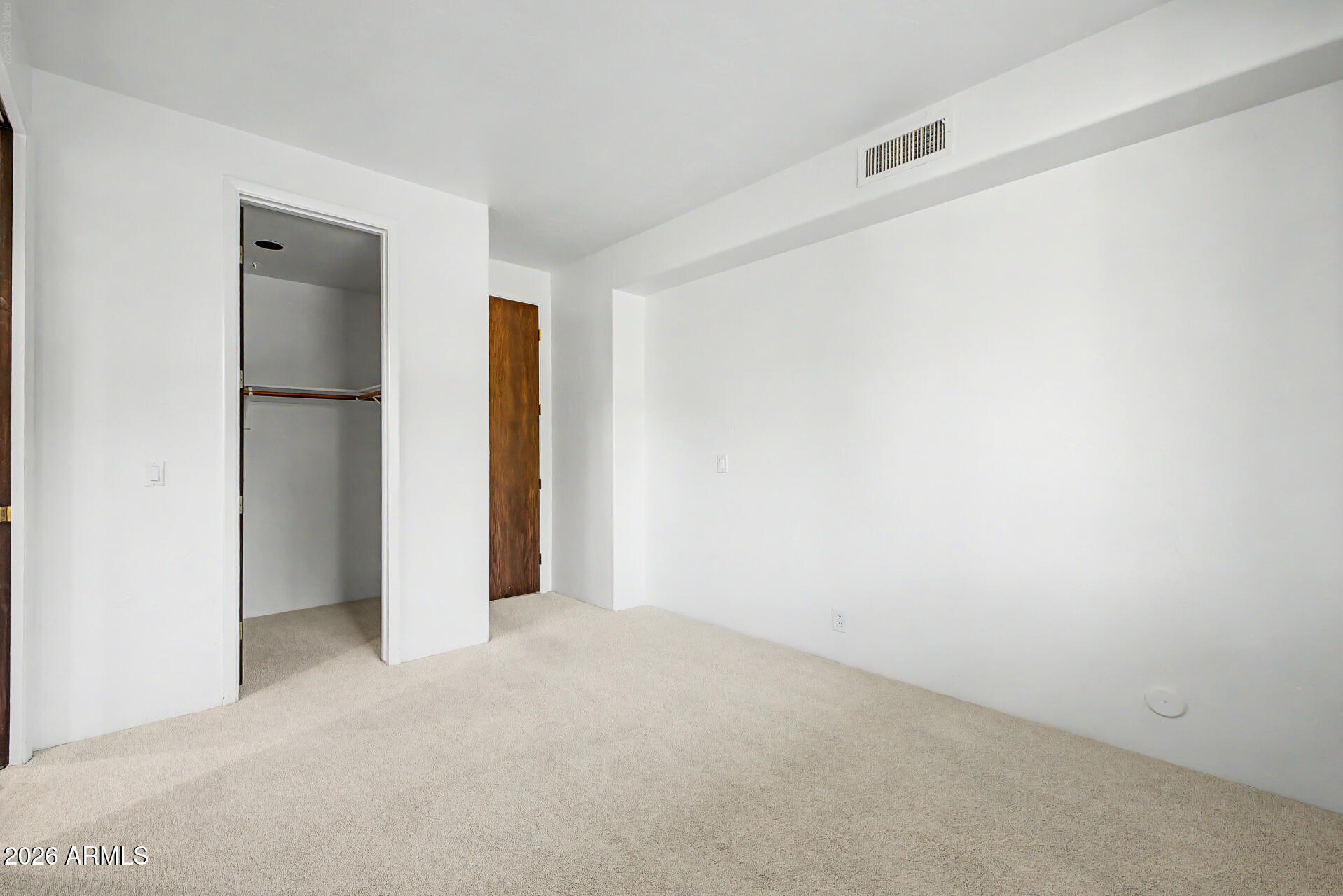 11082 E MARK Lane