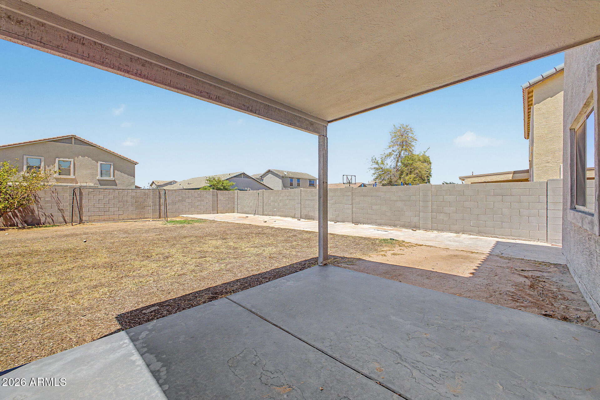 1610 W SAN TAN HILLS Drive