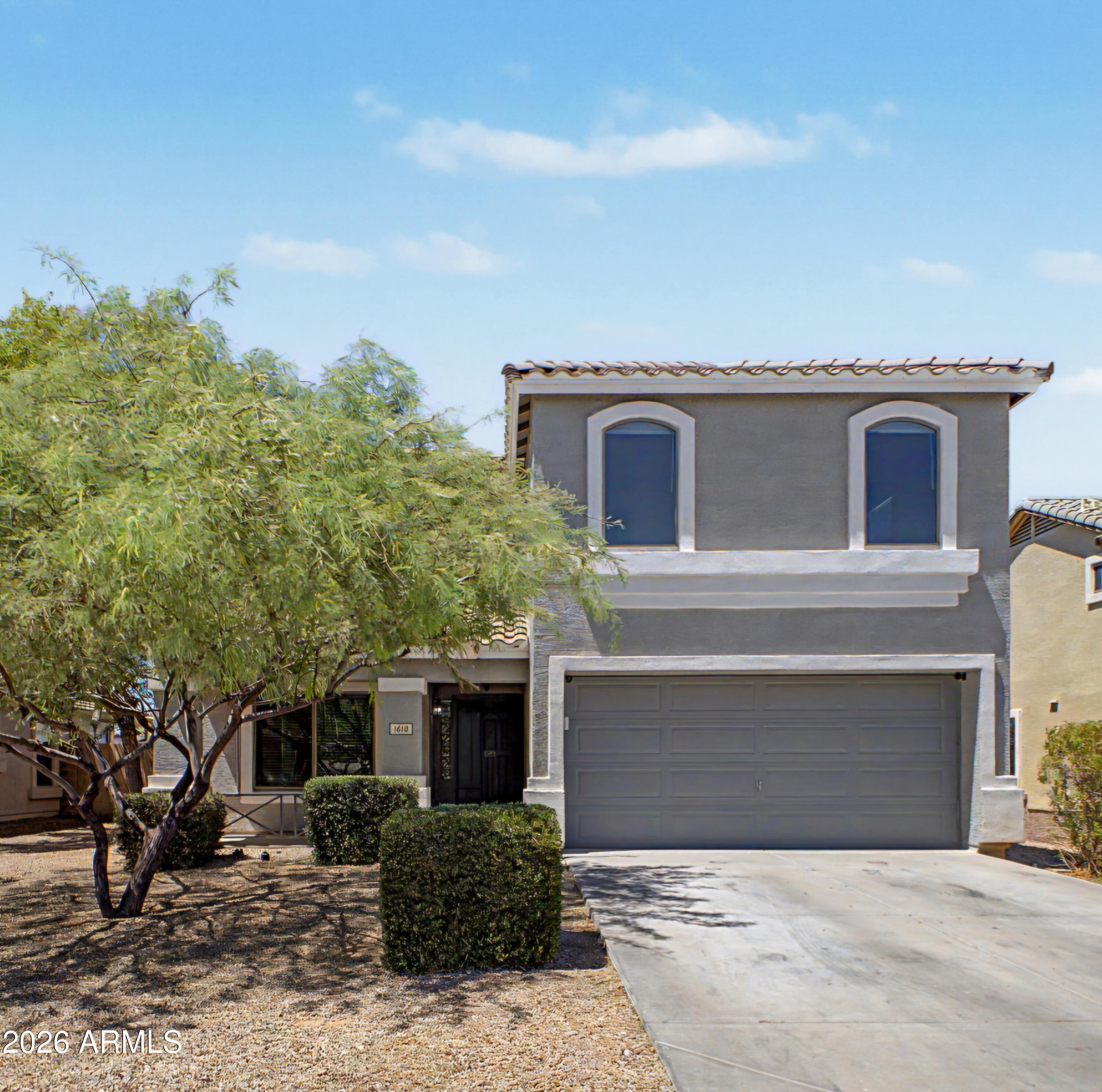 1610 W SAN TAN HILLS Drive