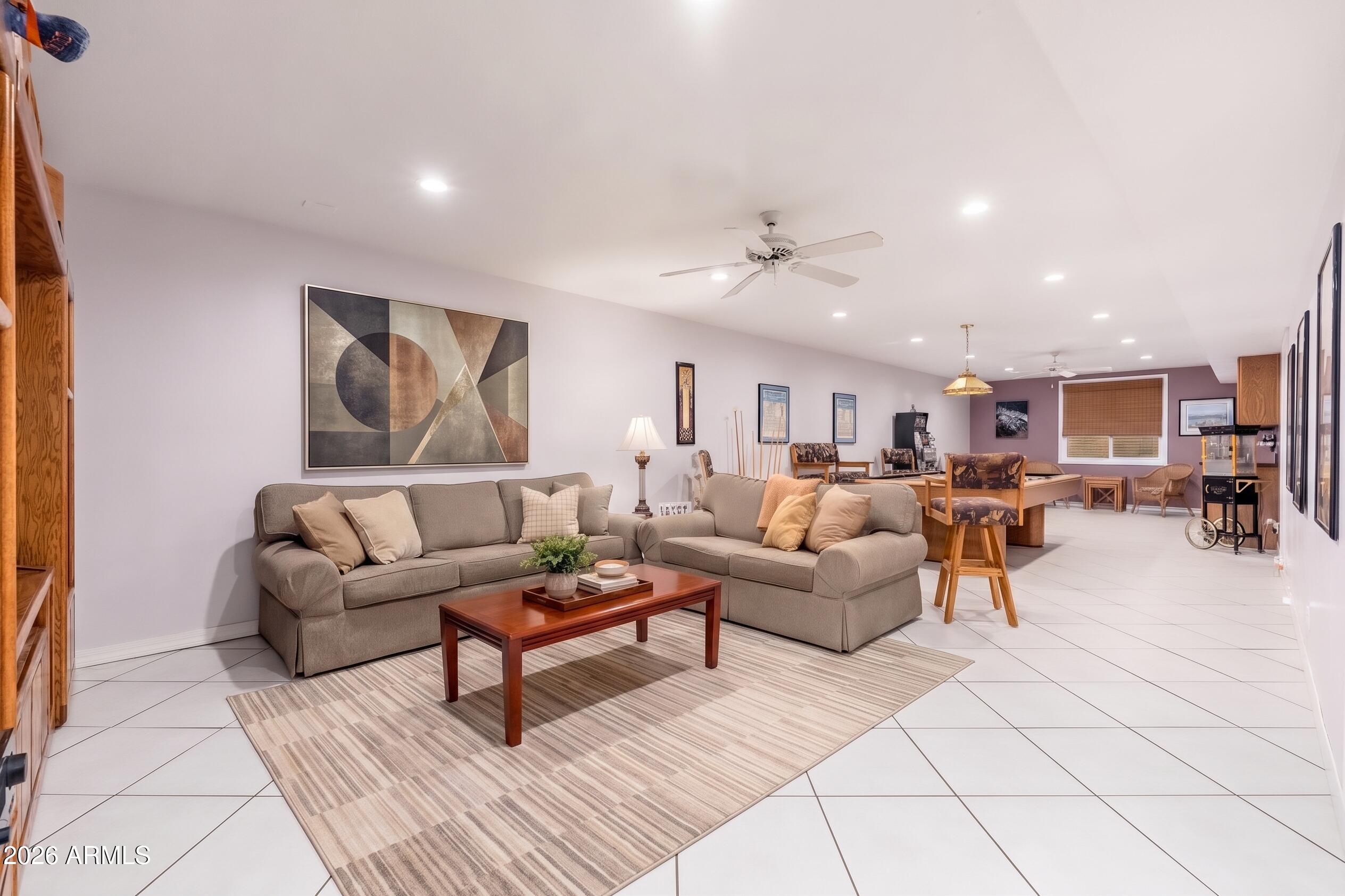 5726 E EVERETT Drive