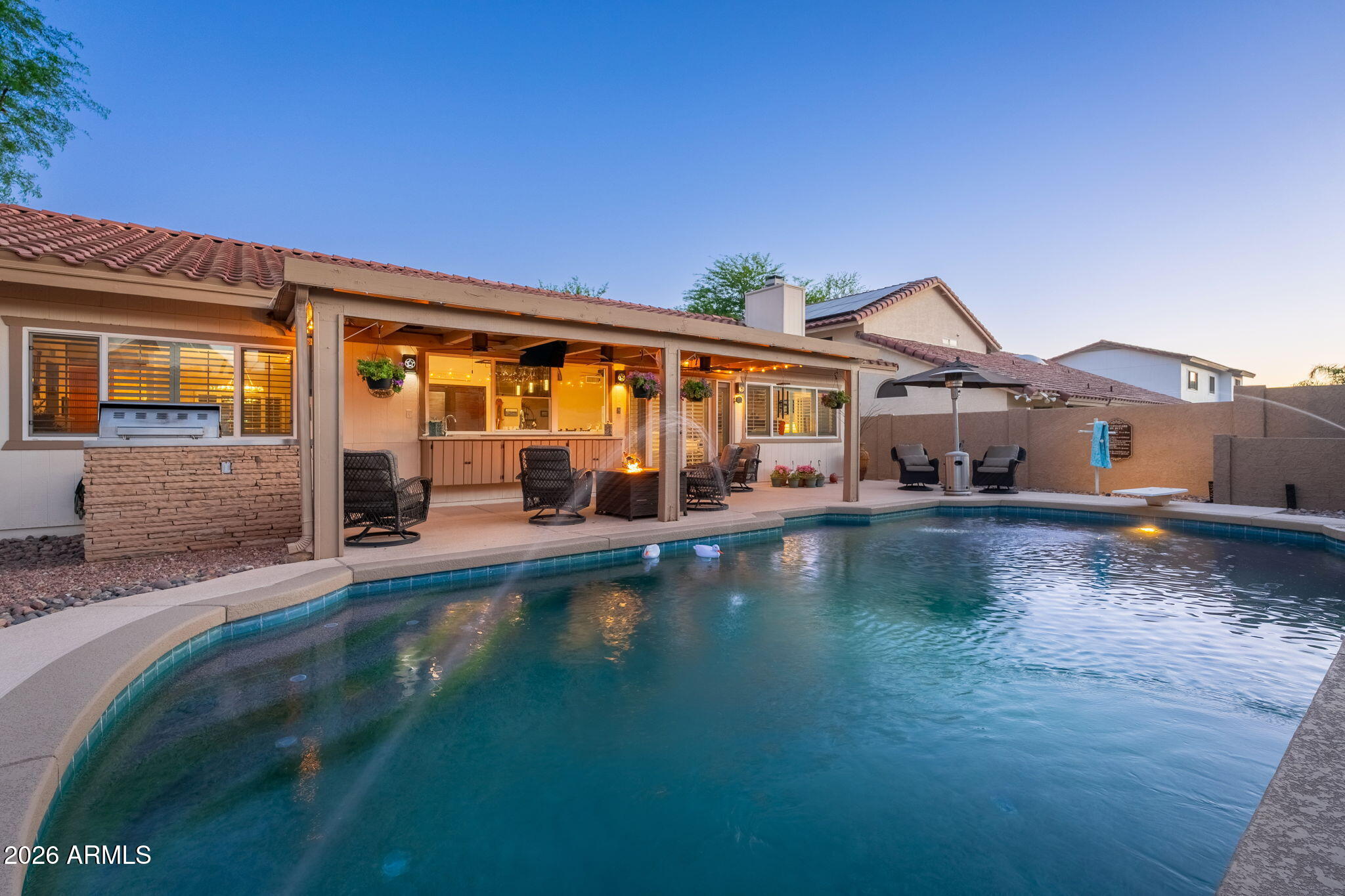 5726 E EVERETT Drive