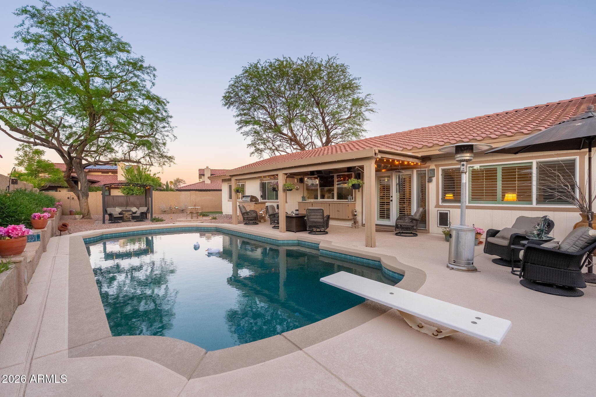 5726 E EVERETT Drive