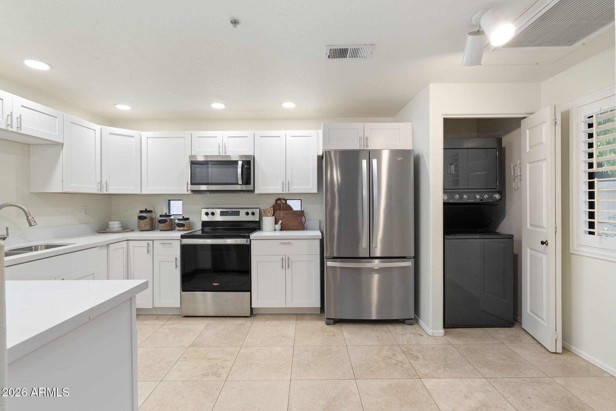 9455 E RAINTREE Drive 1025