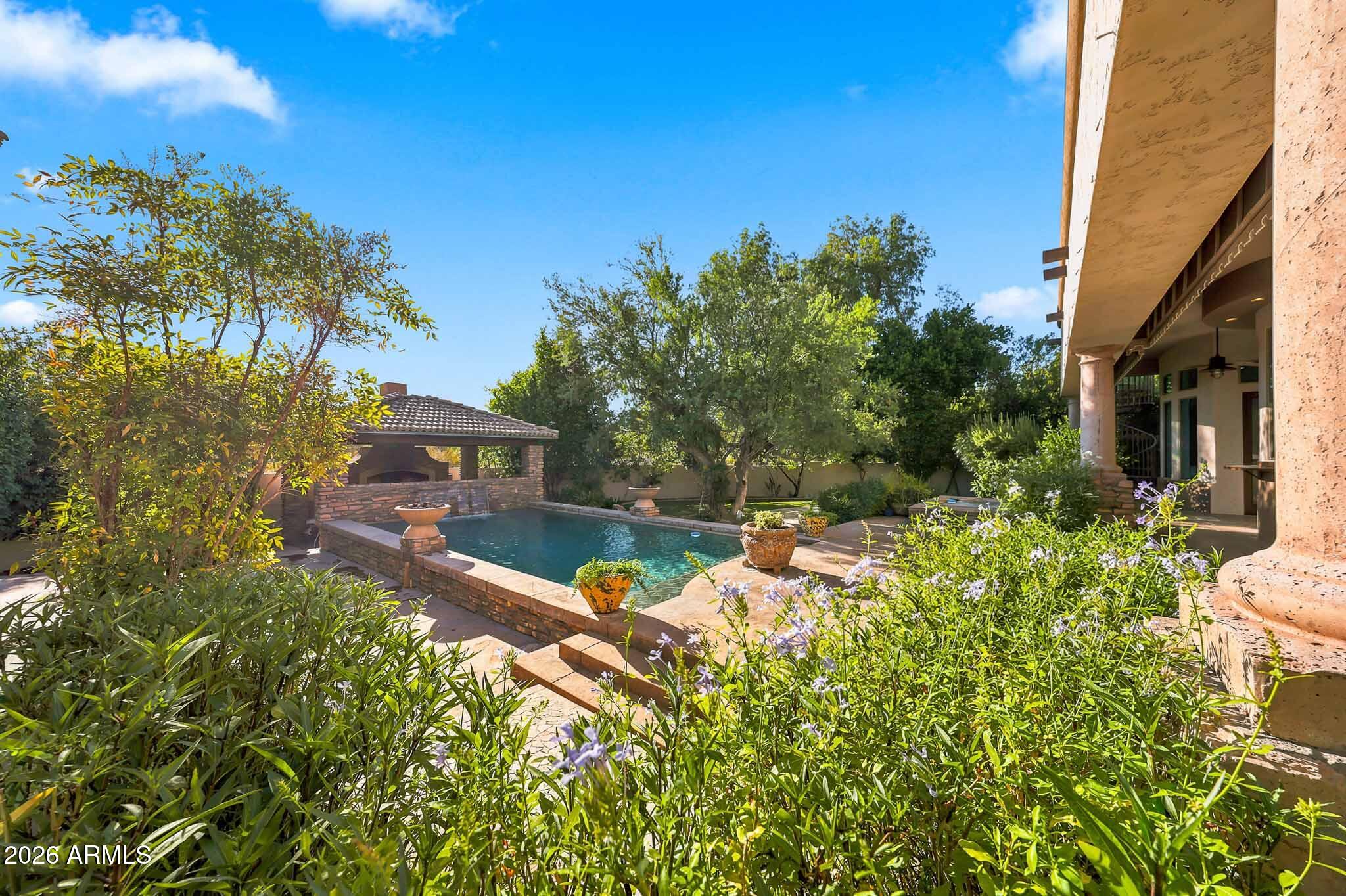 26804 N 70TH Place