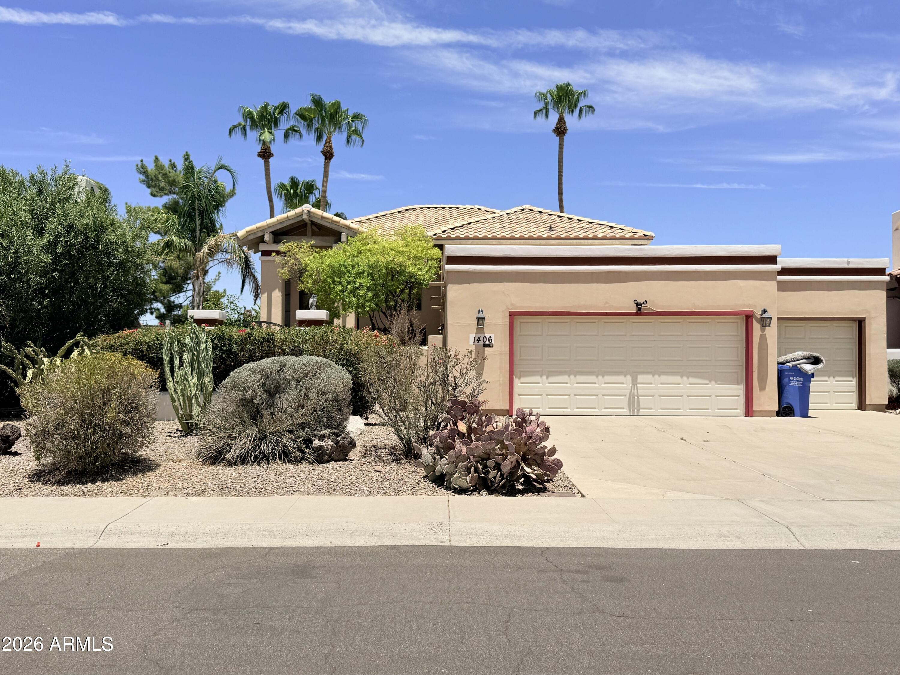 1406 E TIERRA BUENA Lane