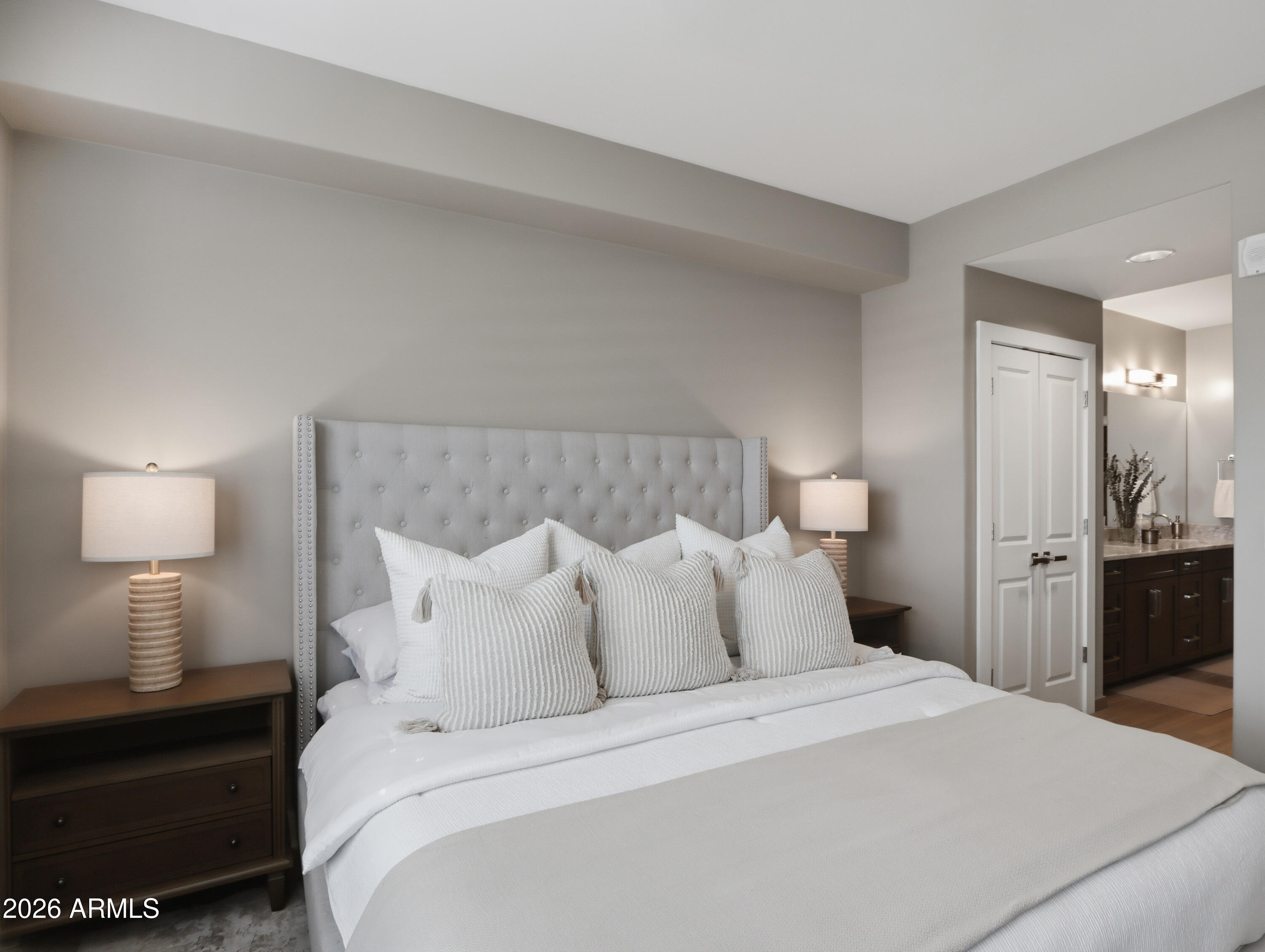4805 N WOODMERE FAIRWAY 1008